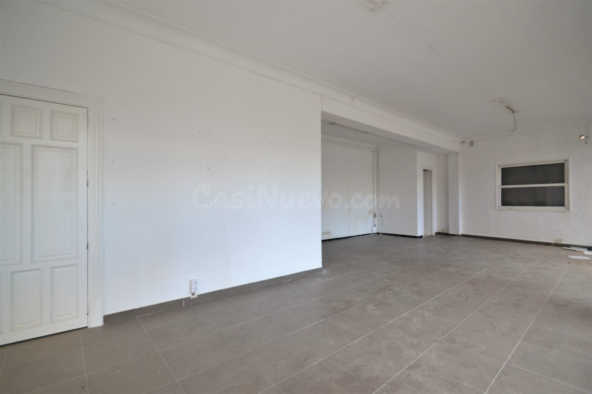 Local comercial en alquiler en el centro de Muro