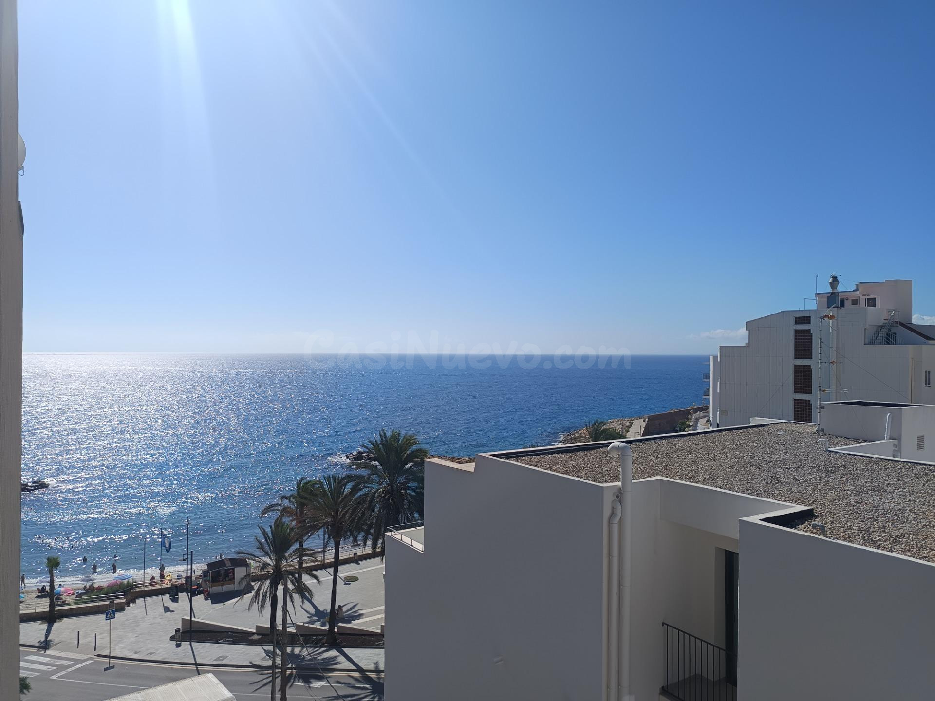 Fantástico ático dúplex de obra nueva a 70 mts de la playa en el centro de l'Ametlla de Mar, con vistas excepcionales