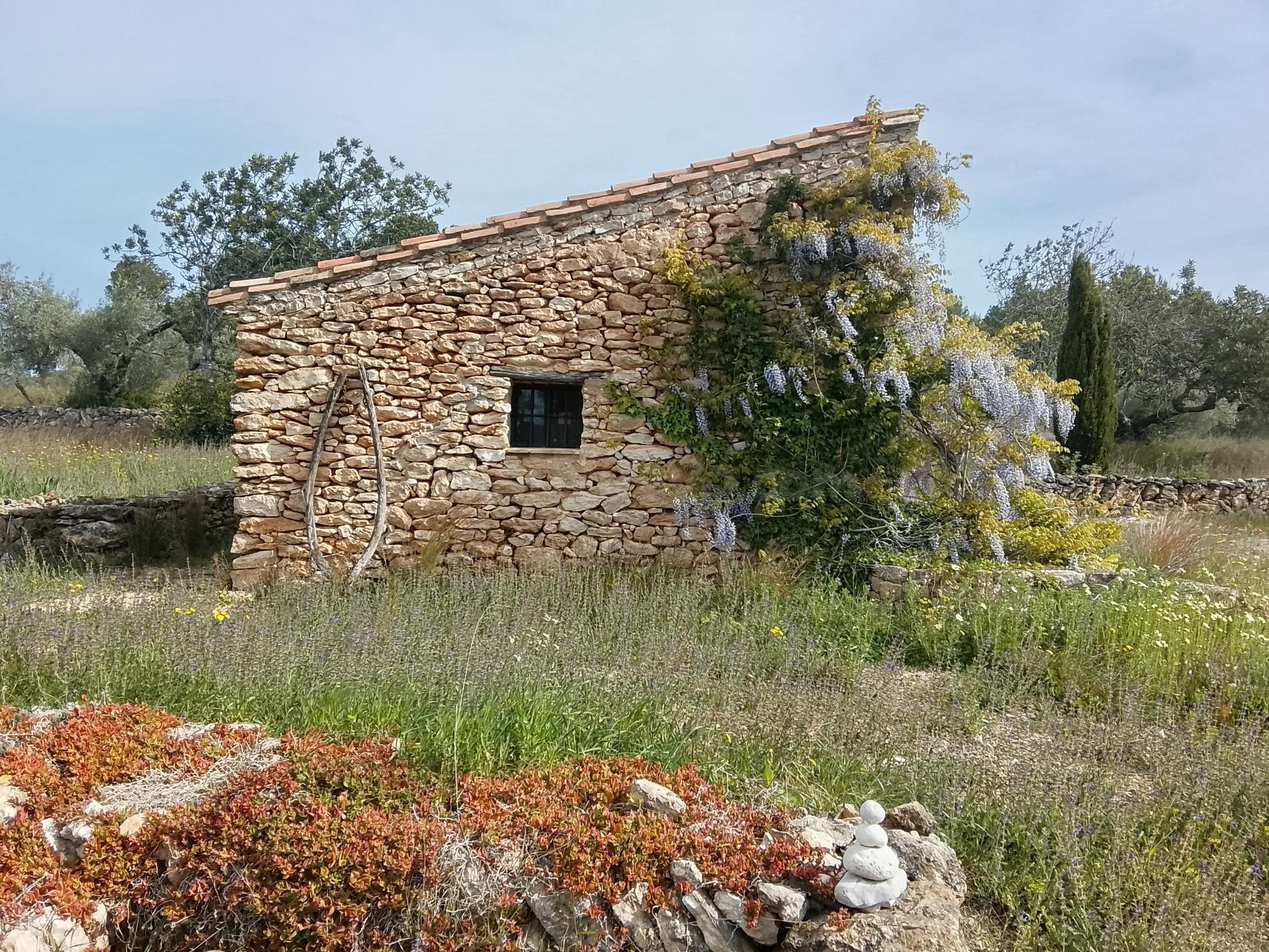 Finca Rústica en Tivissa con Vistas Espectaculares por €395, - foto 4