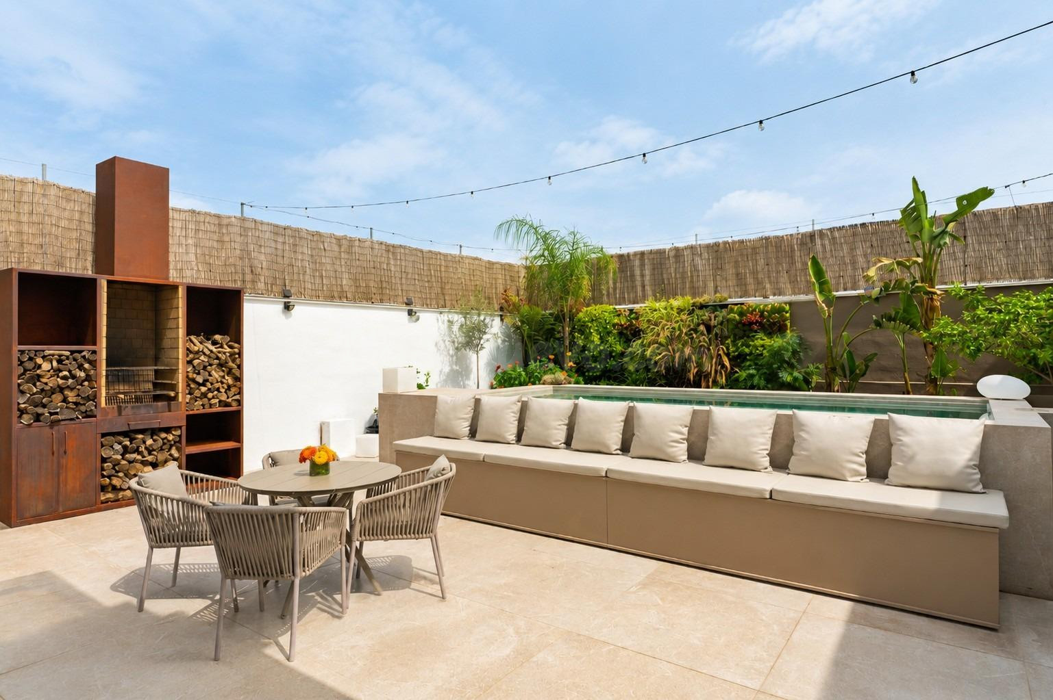 Casa de pueblo con piscina y   garaje en Muro