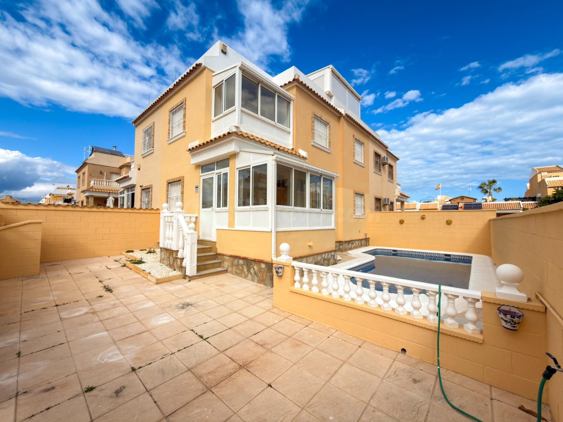 Bungalow con Piscina Privada en Rojales - Lo Marabú