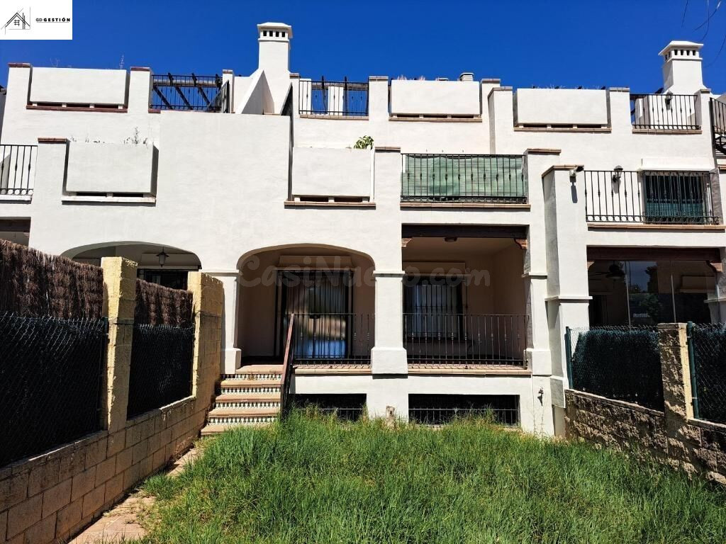 Casa Adosada en Urbanización La Meridiana, Nagüeles (Marbella)