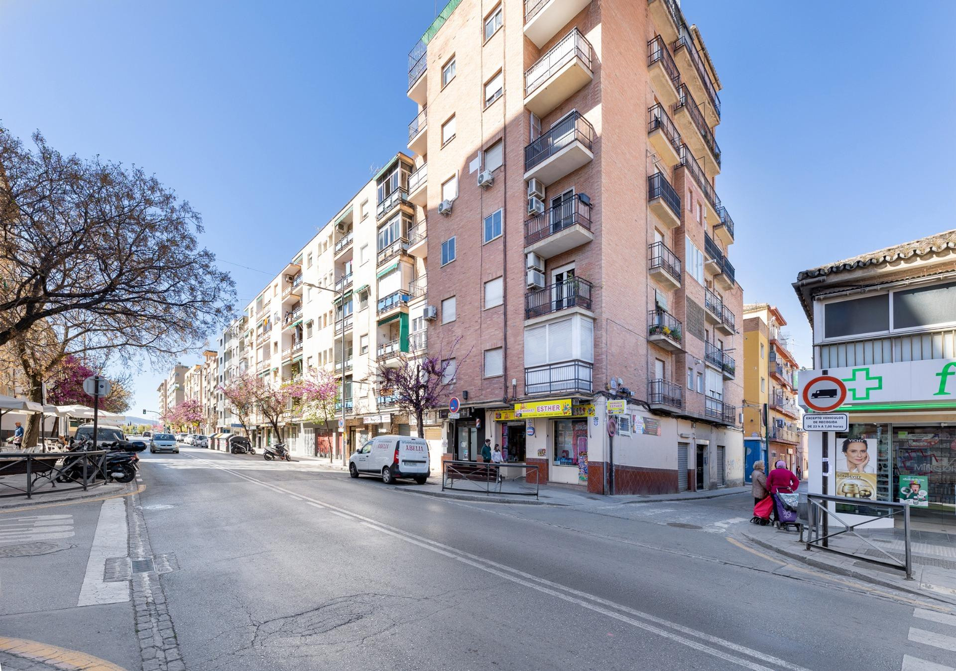 Piso en Zaidín con Ascensor y 3 Dormitorios — ¡Gran Oportunidad!