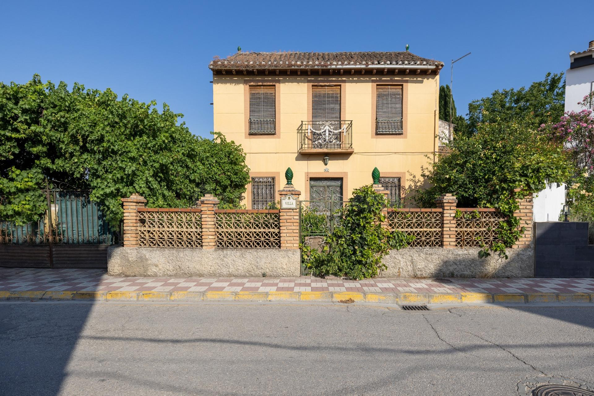 Casa Rústica con Terreno urbano interesante para promotores. de 2340 M2 en Pedro Ruiz (Santa Fe)