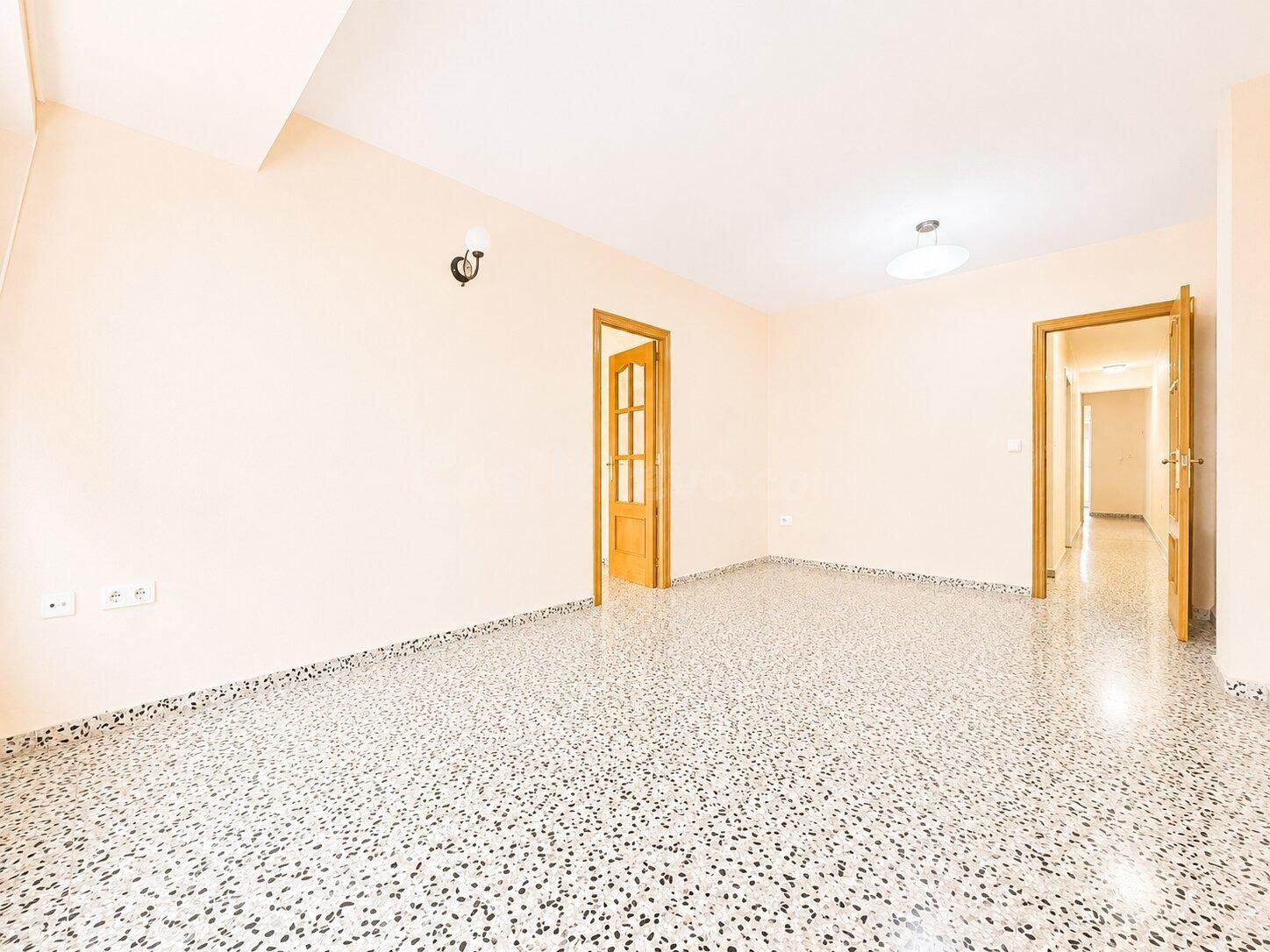 PISO A LA VENTA DE 4 habitaciones EN MELIANA - foto 4