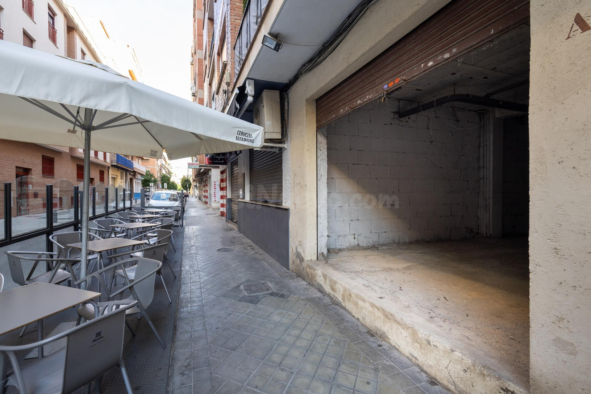 Local comercial en alquiler en Barrio Fígares – Calle Márquez de Mondéjar