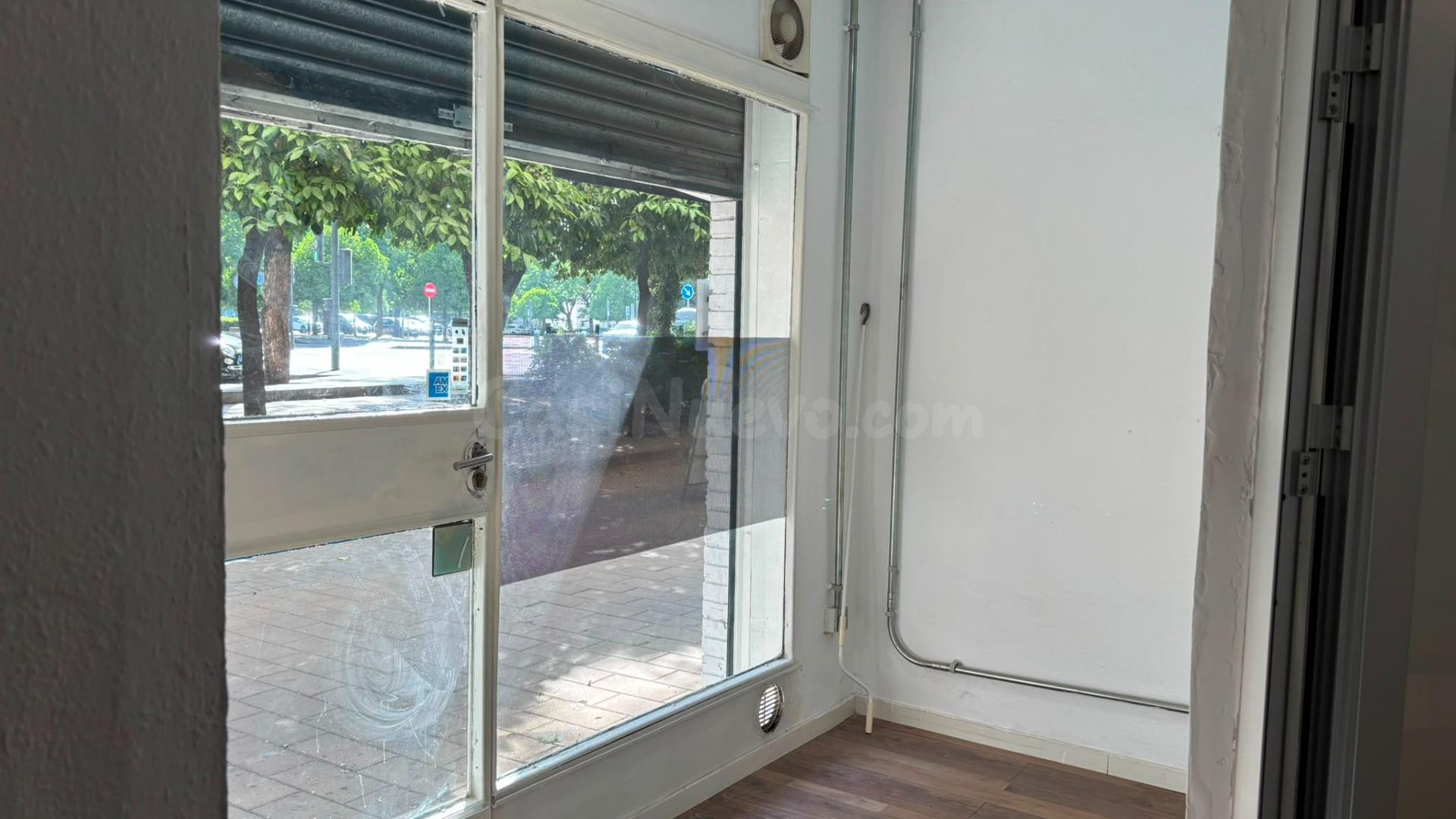 SE ALQUILA LOCAL COMERCIAL