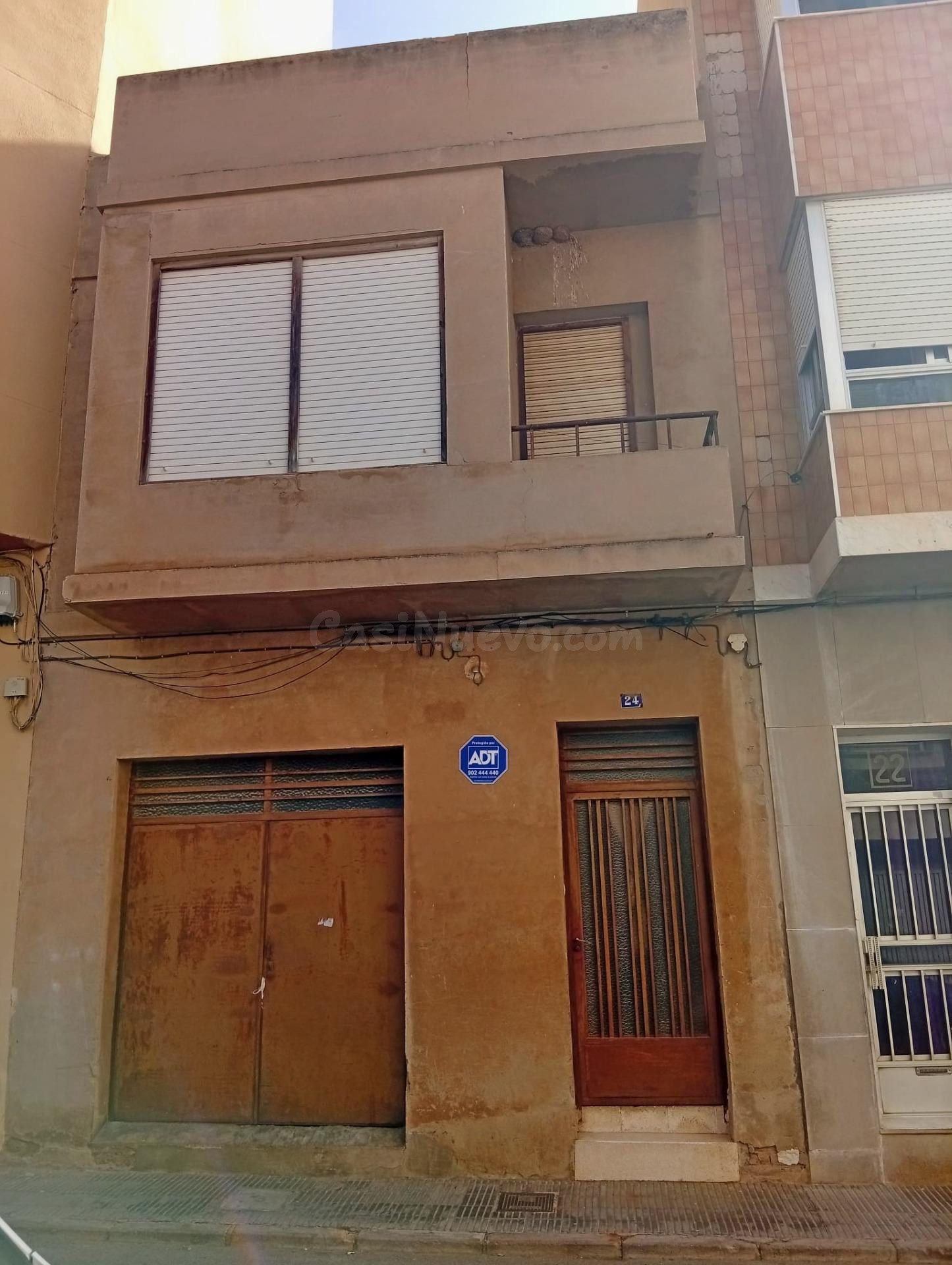 EXCELENTE CASA PARA REFORMAR EN NULES