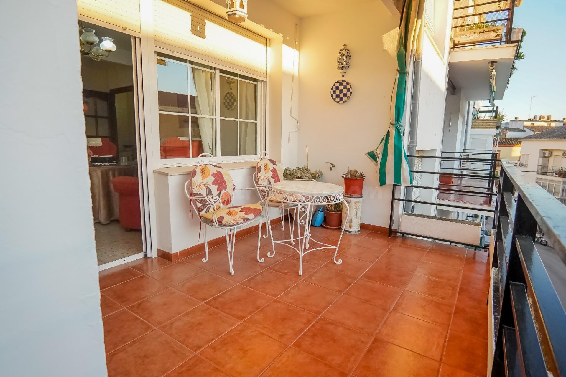 Piso 4 habitaciones 137m² en venta - Baena - foto 2