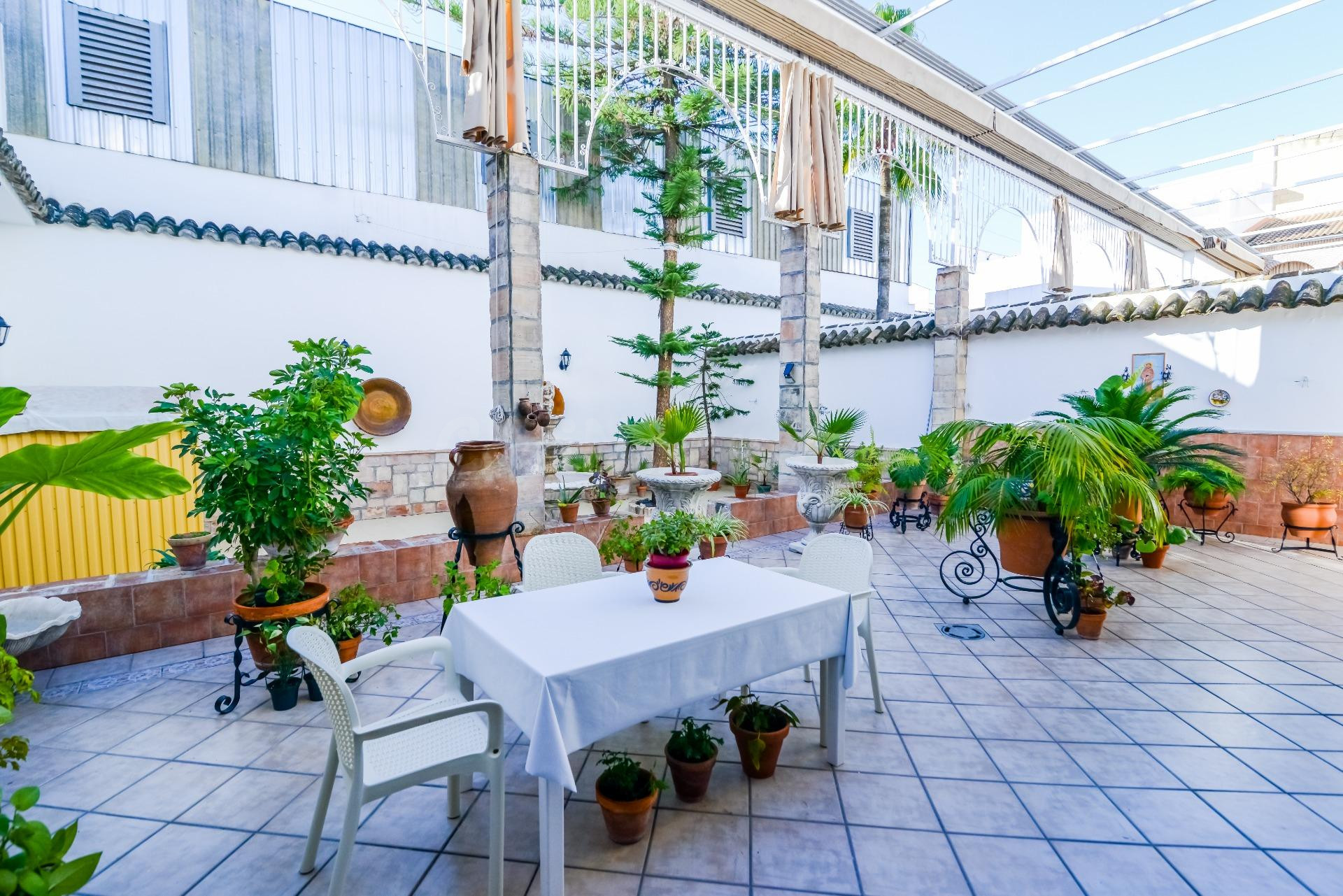 Adosado 5 habitaciones 254m² en venta - Montilla