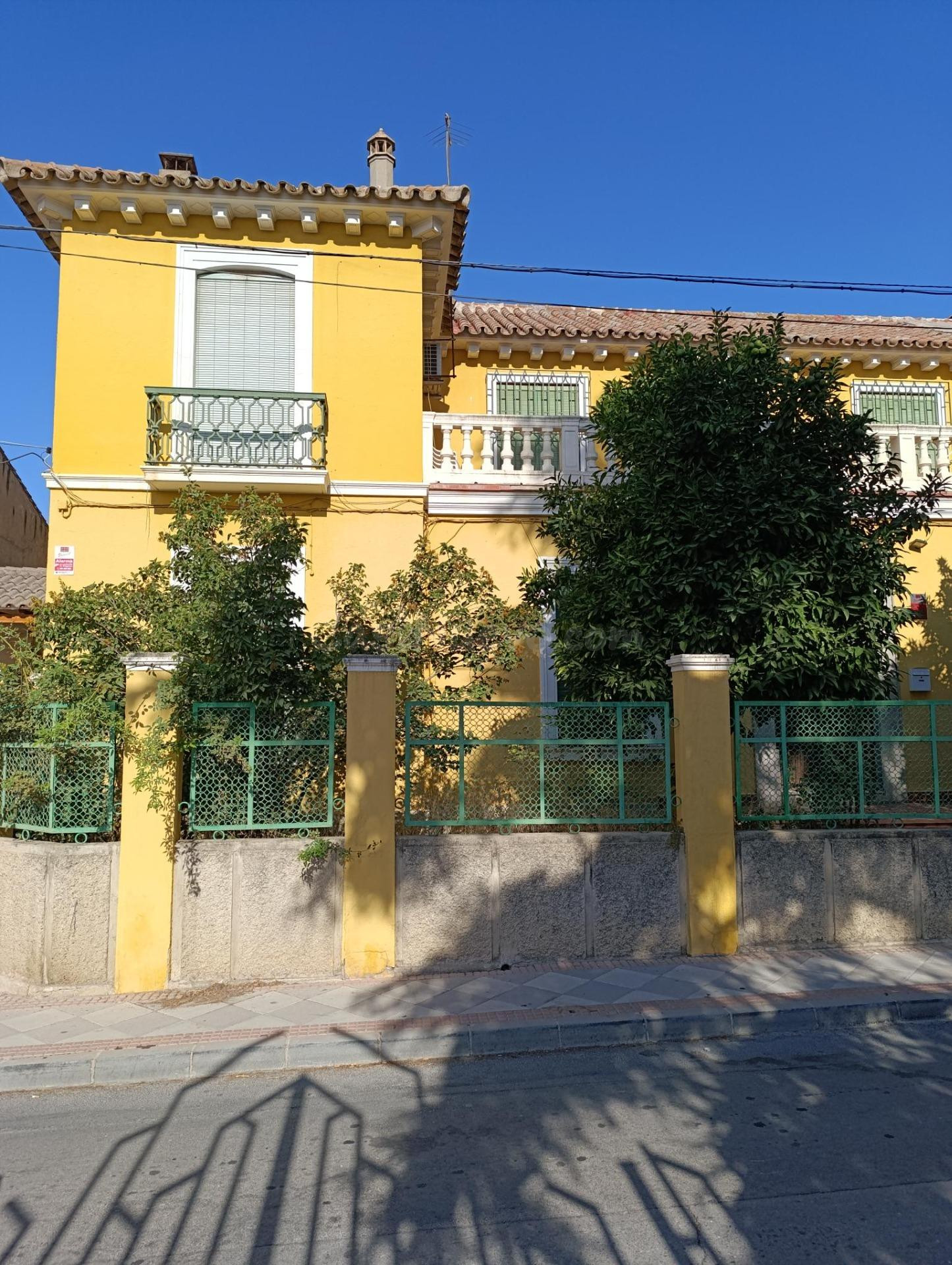Casa 4 habitaciones 220m² en venta - Vega de granada zona noroeste
