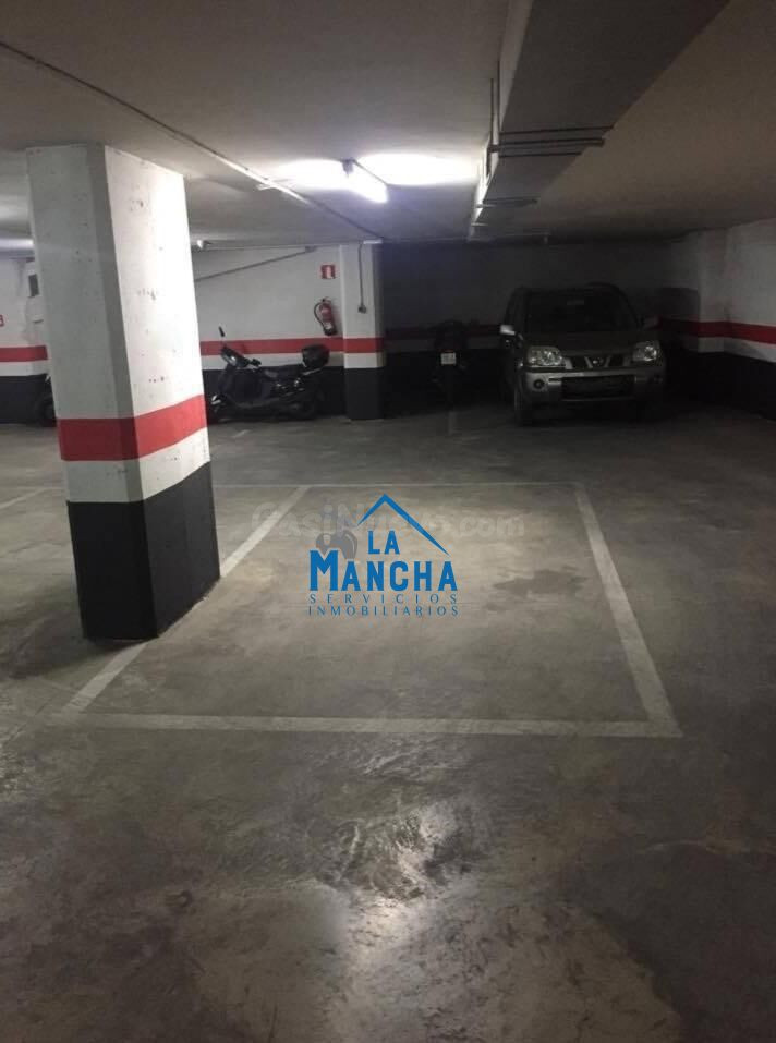 INMOBILIARIA LA MANCHA VENDE PLAZA DE GARAJE ZONA CENTRO/CARRETAS.
