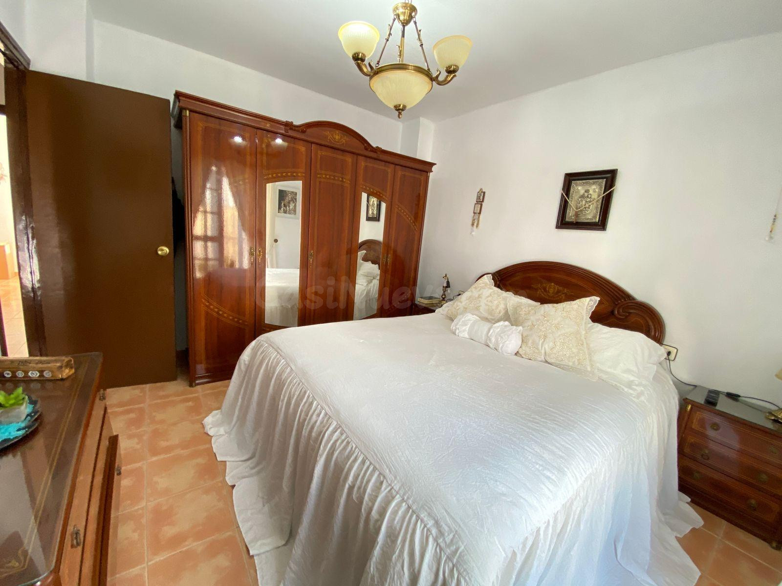 Encantadora casa familiar en Olvera con 220 m2 y reciente re - foto 3