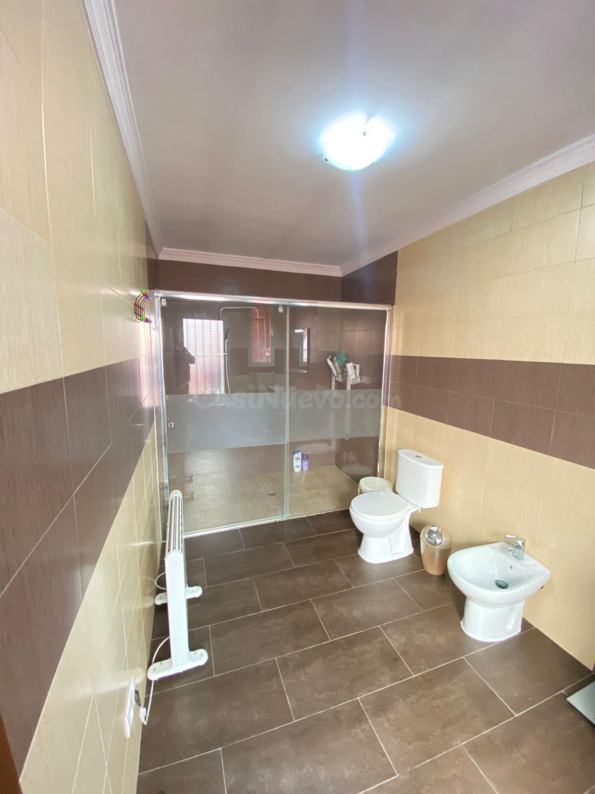 Encantadora casa familiar en Olvera con 220 m2 y reciente re - foto 4