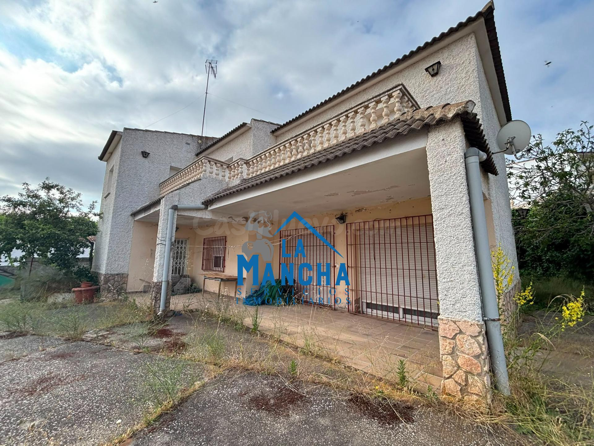*120.000€* INMOBILIARIA LA MANCHA VENDE CASA EN FUENSANTA-AL - foto 2