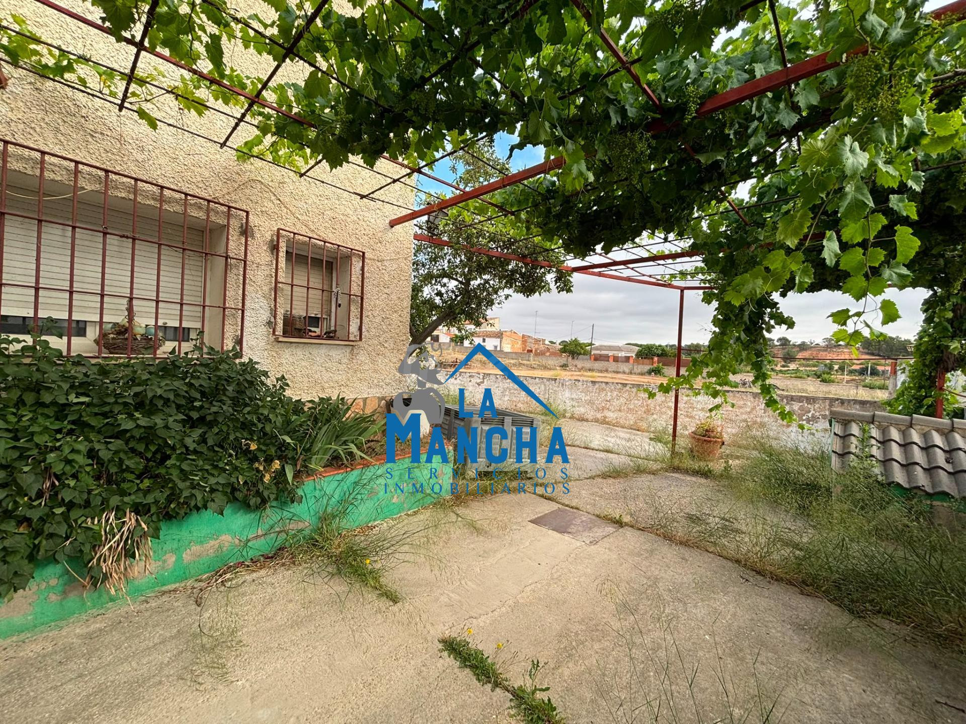 *120.000€* INMOBILIARIA LA MANCHA VENDE CASA EN FUENSANTA-AL - foto 5