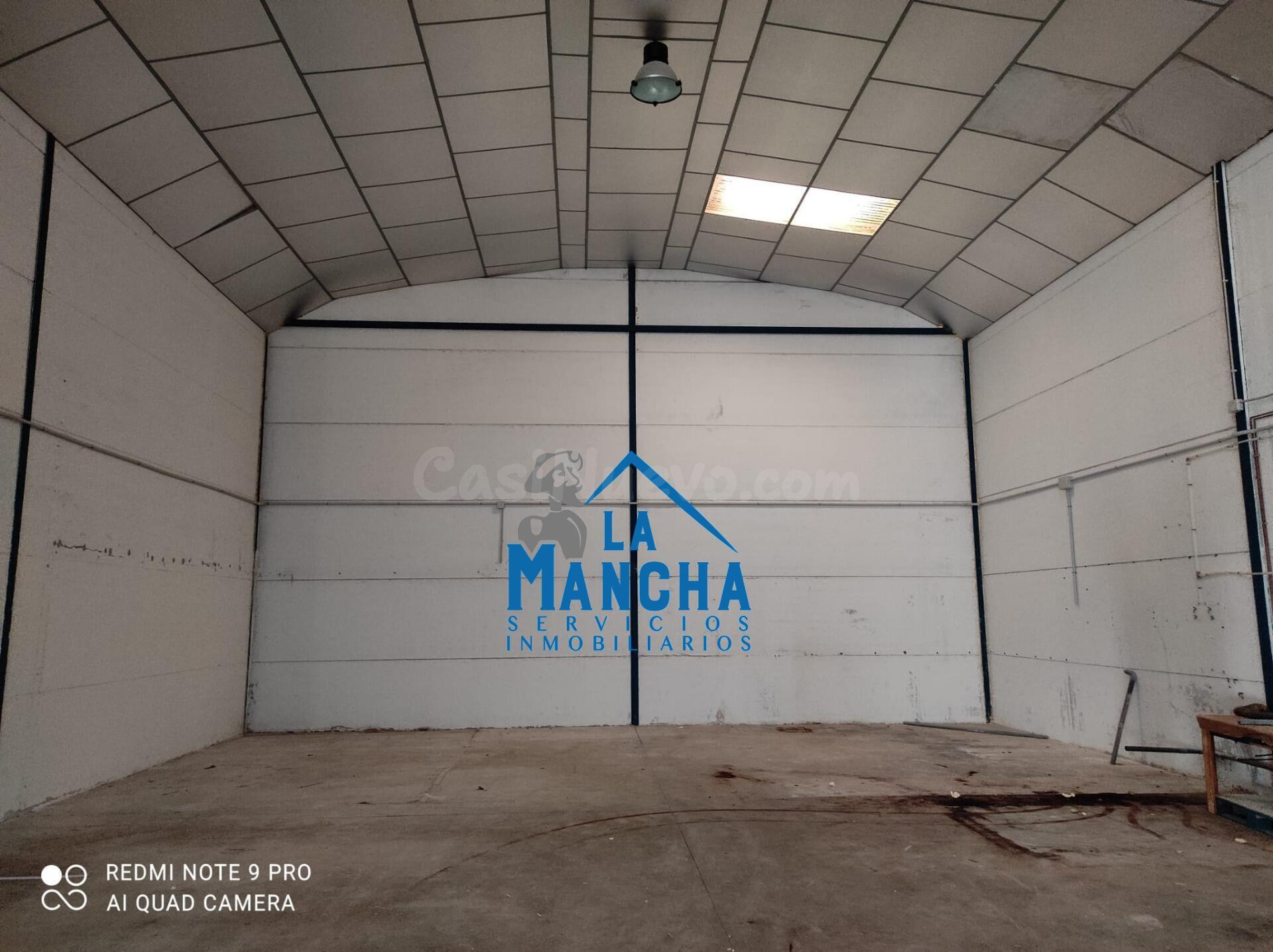 *120.000€* INMOBILIARIA LA MANCHA VENDE NAVE INDUSTRIAL EN POLIGONO ROMICA DE ALBACETE.