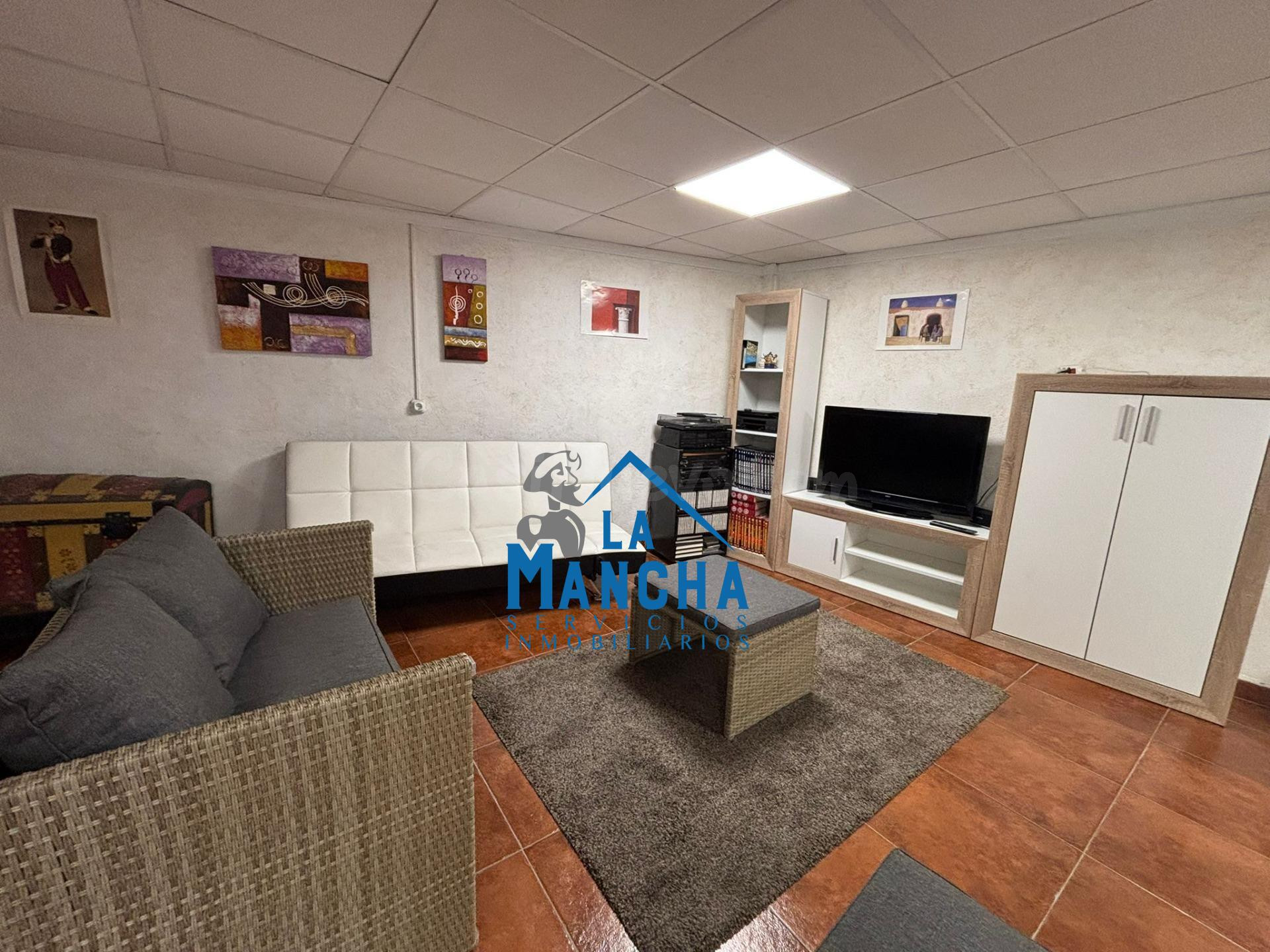 *85.000€* INMOBILIARIA LA MANCHA VENDE SEMISOTANO EN ZONA CARREFOUR DE ALBACETE.