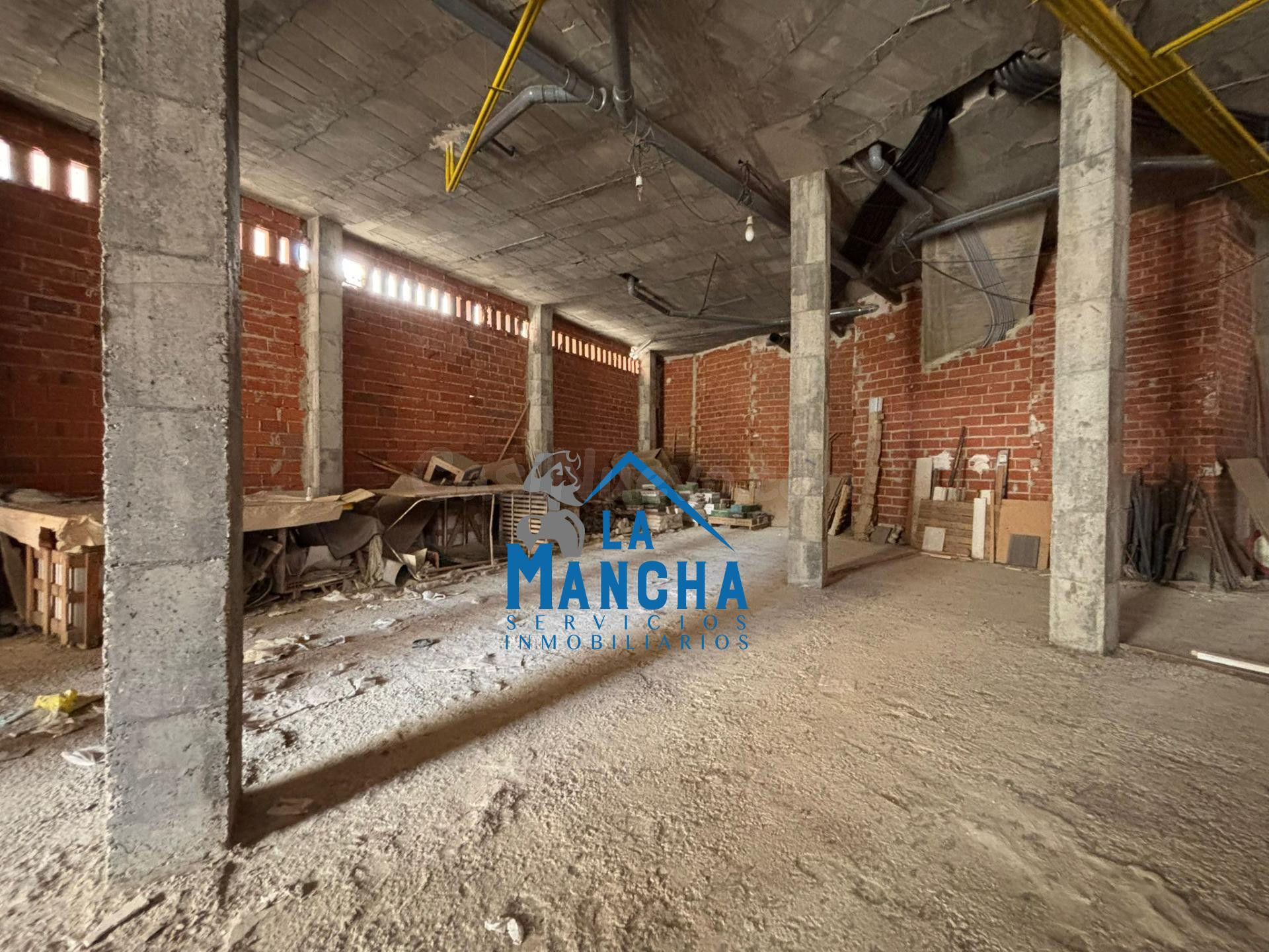 *400.000€* INMOBILIARIA LA MANCHA VENDE LOCAL COMERCIAL DE 2 PLANTAS ZONA CENTRO