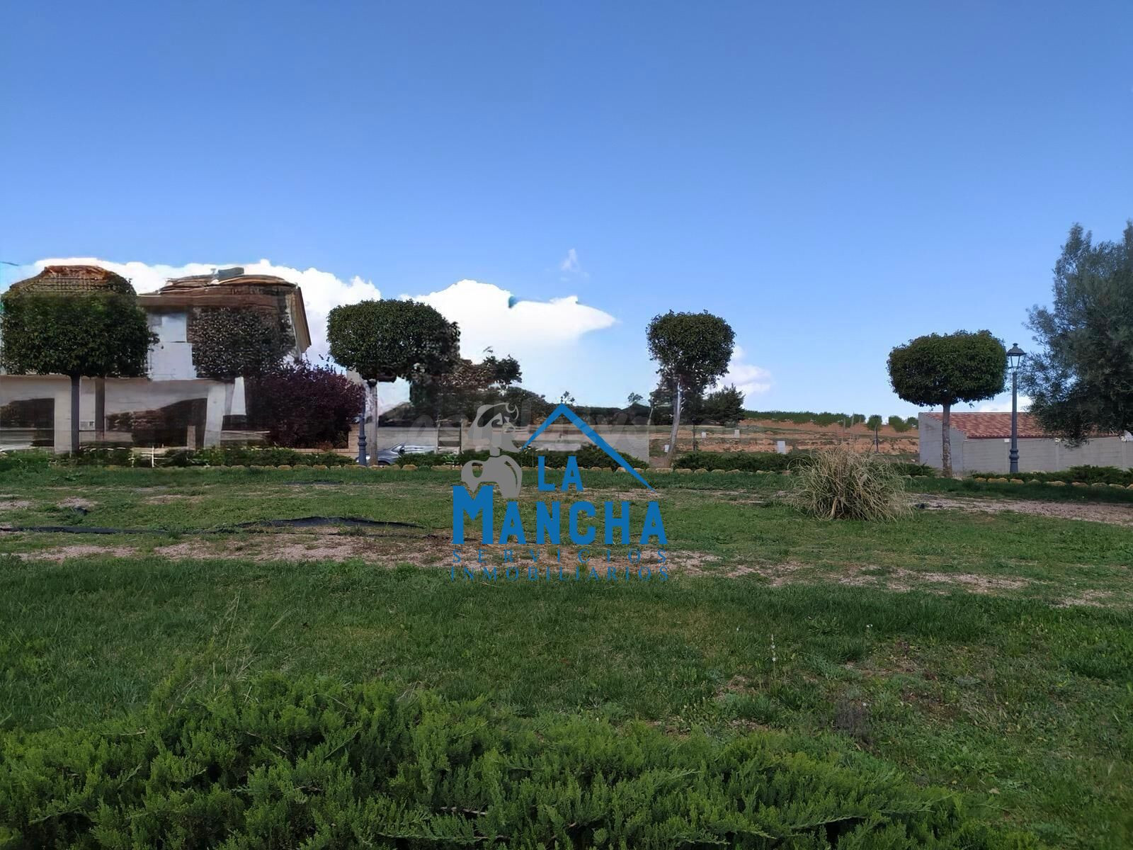 *92.000€* INMOBILIARIA LA MANCHA VENDE TERRENO URBANO EN BALAZOTE-ALBACETE
