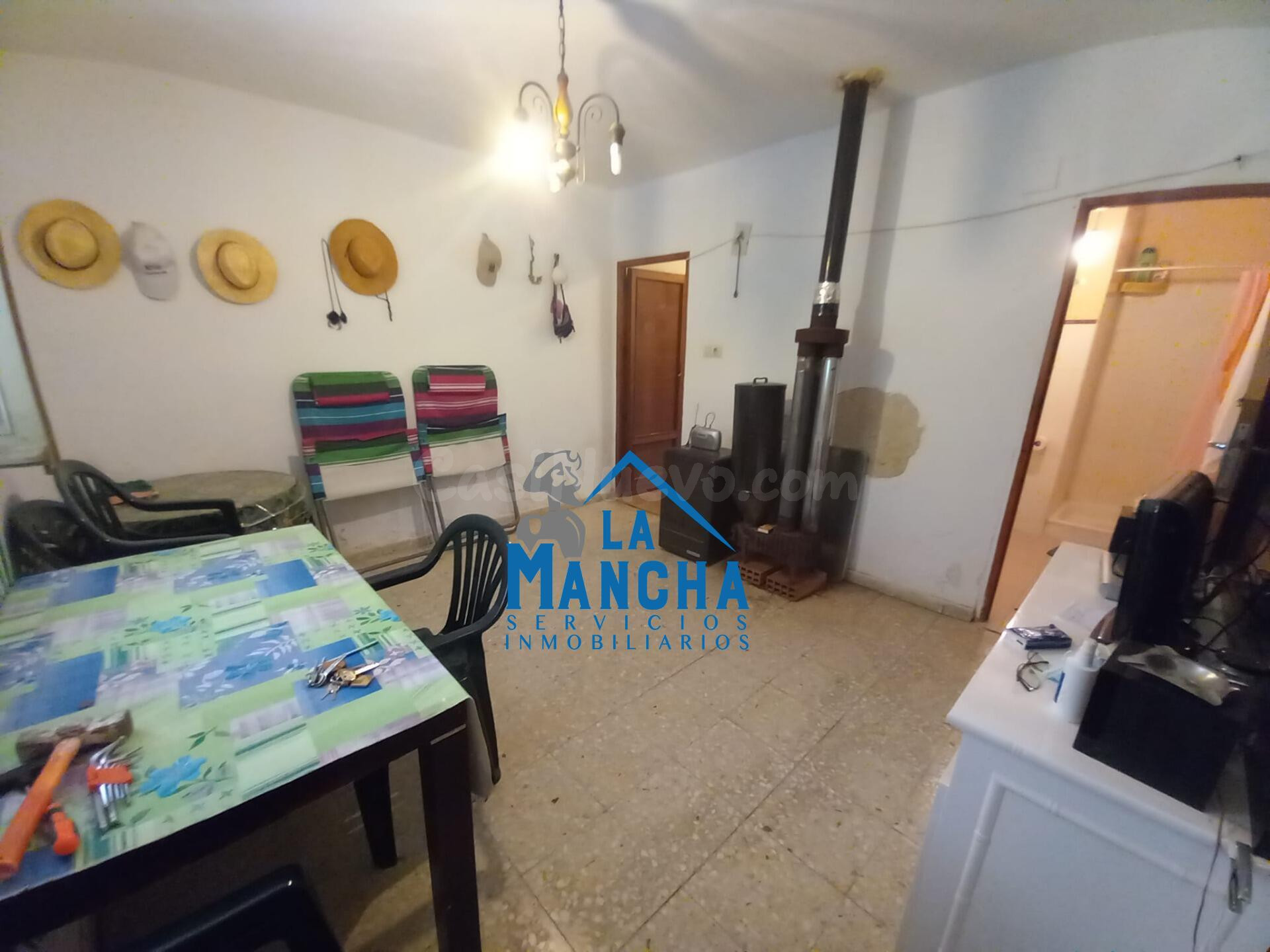 *110.000€* INMOBILIARIA LA MANCHA VENDE CASA PARA REFORMAR E - foto 2