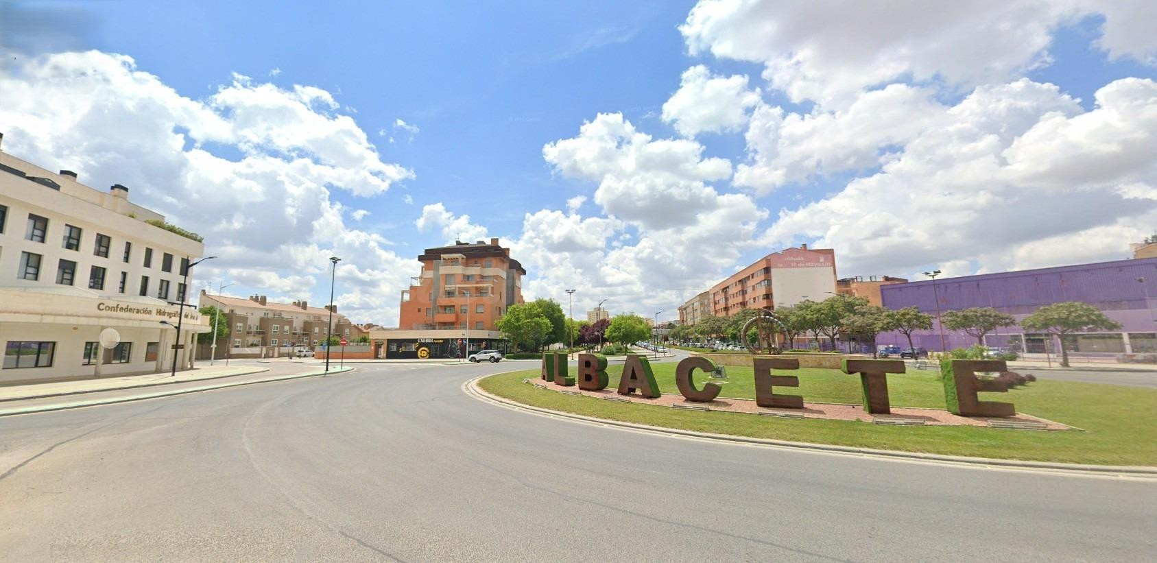 ADOSADO EN FACULTAD DE MEDICINA