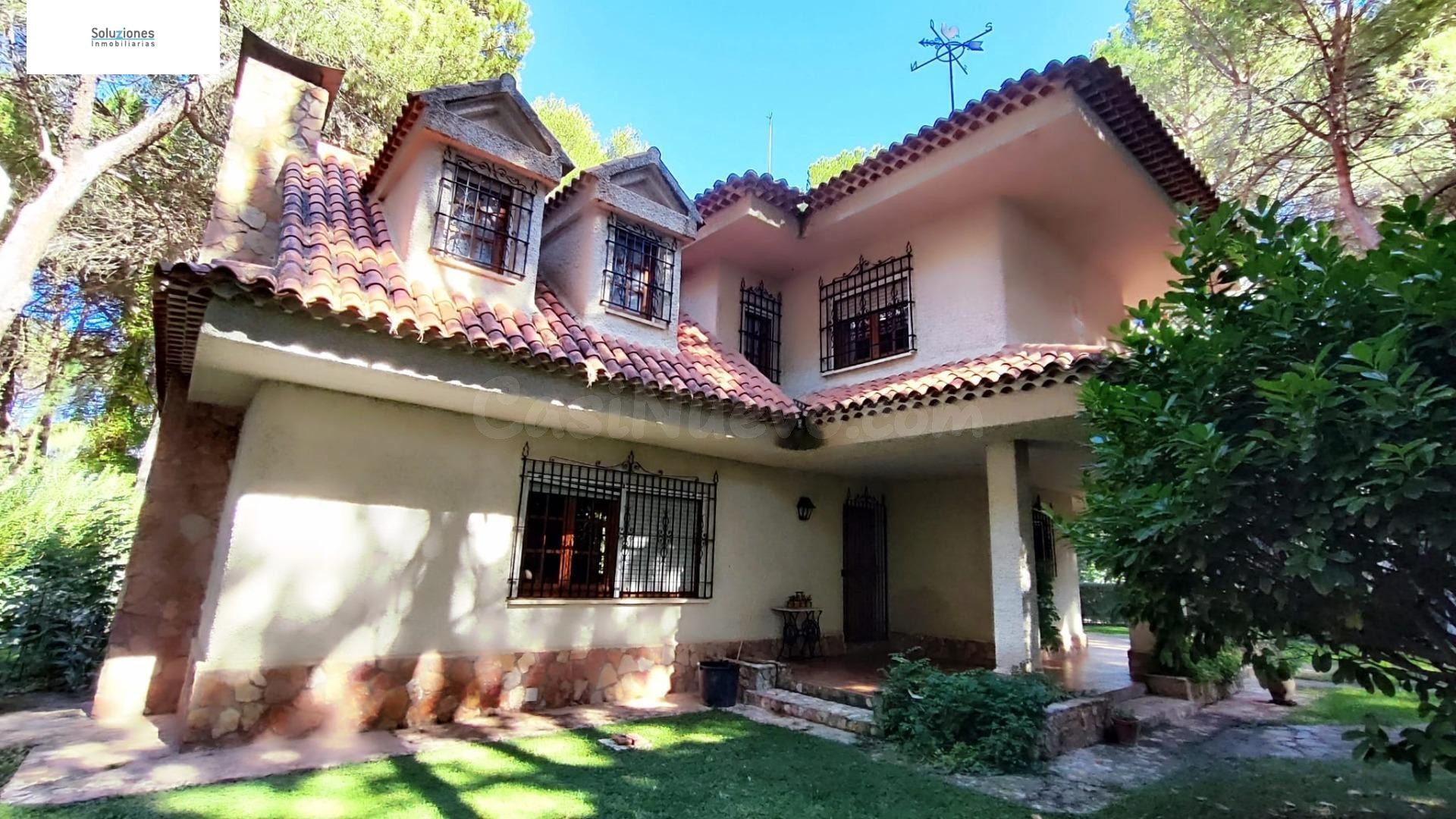 Chalet 5 habitaciones 290m² en venta - Industria