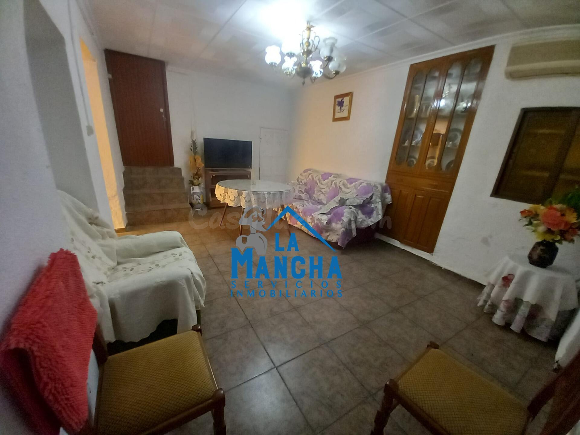 *78.000€* INMOBILIARIA LA MANCHA VENDE BONITA CASA DE PUEBLO EN CASAS DE JUAN NUÑEZ.