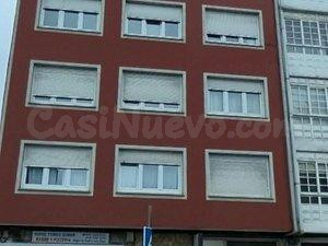 Edificio de 9 viviendas y 2 locales en Ordes, A Coruña