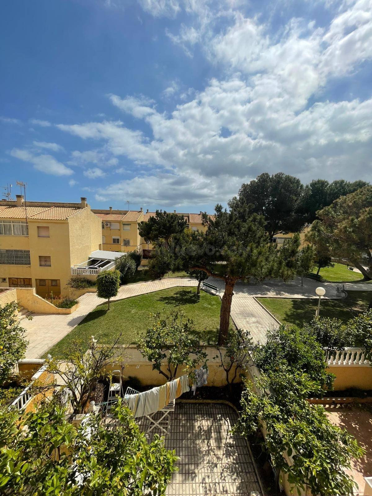 ¡VIVE A UN PASO DEL MAR MENOR EN LOS URRUTIAS! VIVIENDA CON COCHERA PRIVADA