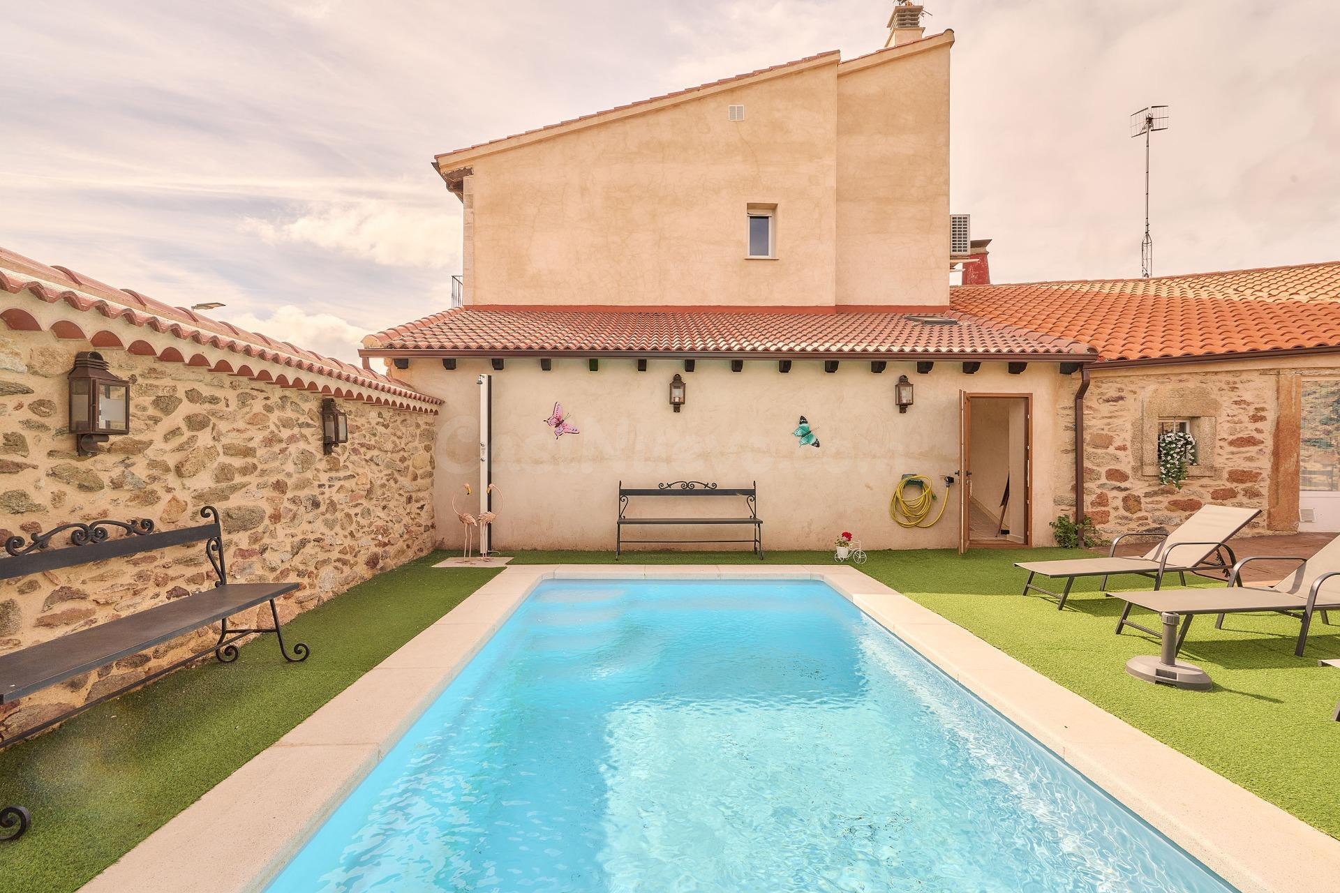 EXCLUSIVO COMPLEJO RESIDENCIAL RÚSTICO – CASA RURAL EN SANTIZ , SALAMANCA