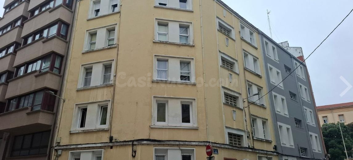 Piso en venta en Distrito Riazor - Visma, A Coruña