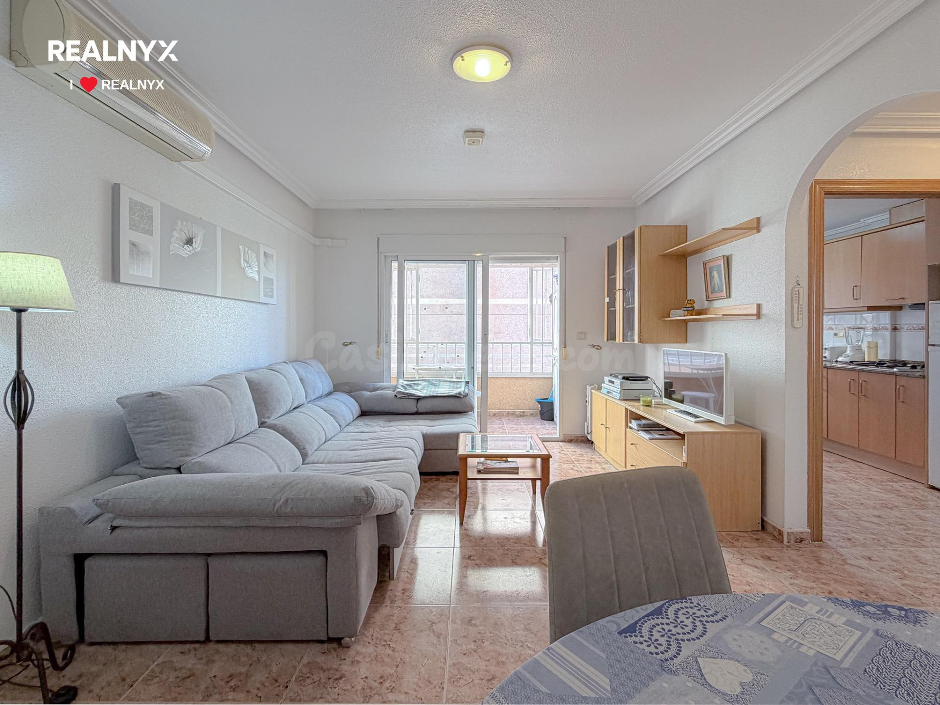 Encantador apartamento con amplios espacios y gran terraza, a solo 750 mts de la Playa del Cura