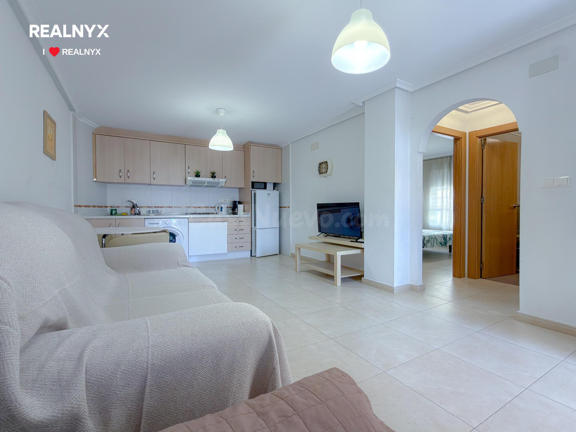 Playa de los locos! Estupendo apartamento seminuevo (2010) completamente exterior a solo 250 metros del mar