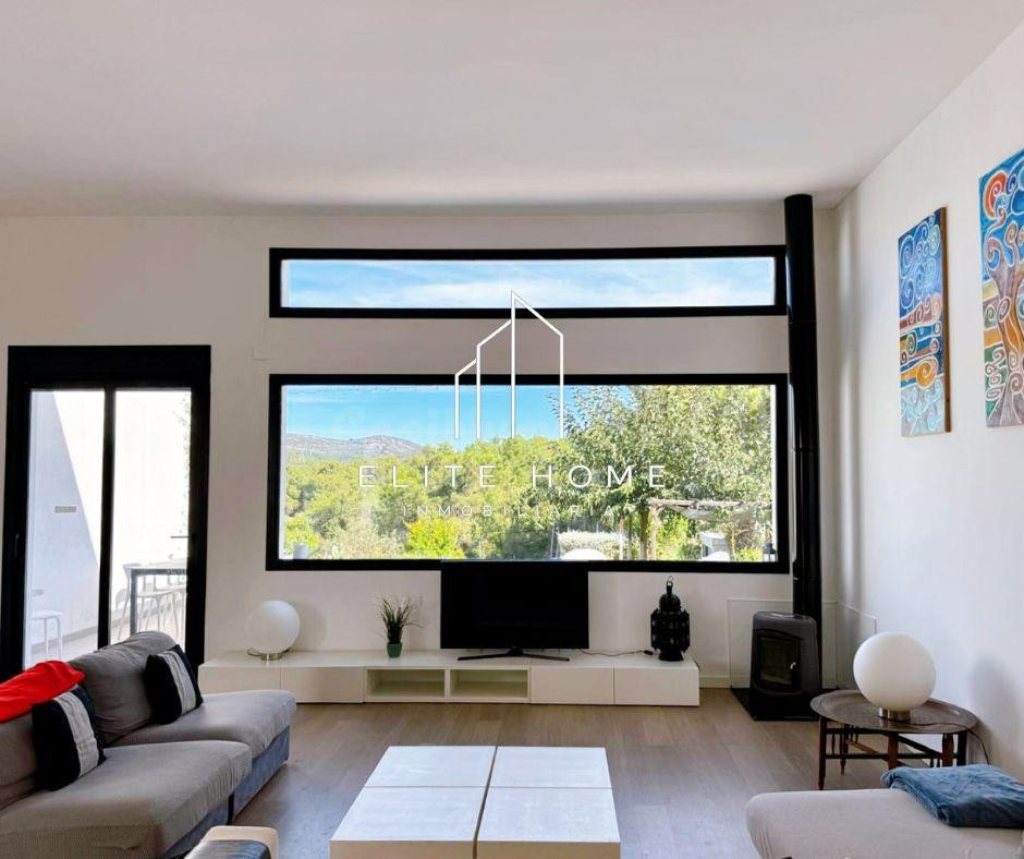 EXCLUSIVA VILLA DE UNA PLANTA EN EL PARQUE NATURAL DEL DESIE - foto 3