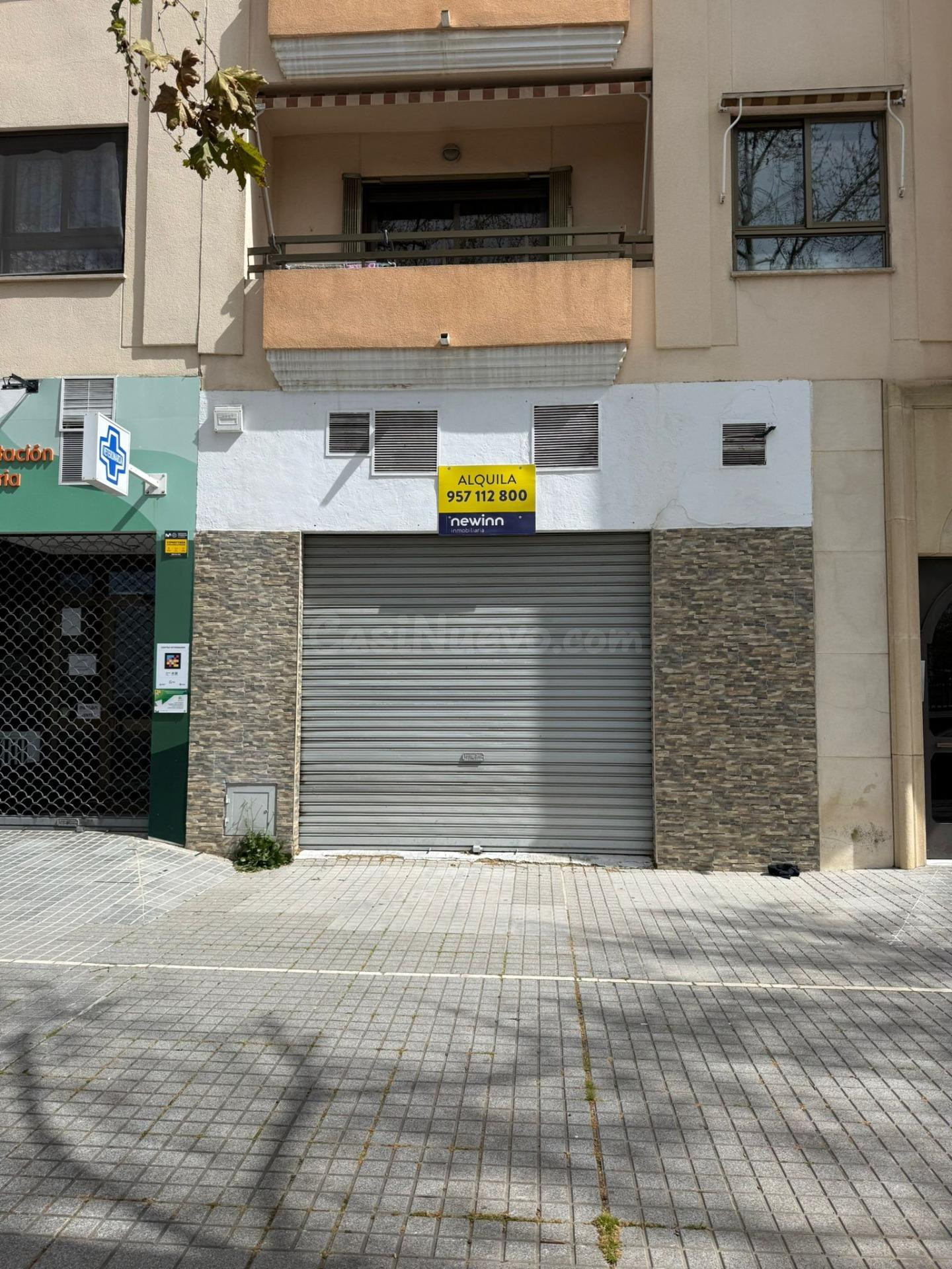 AQLUILER LOCAL COMERCIAL EN ARROYO DEL MORO