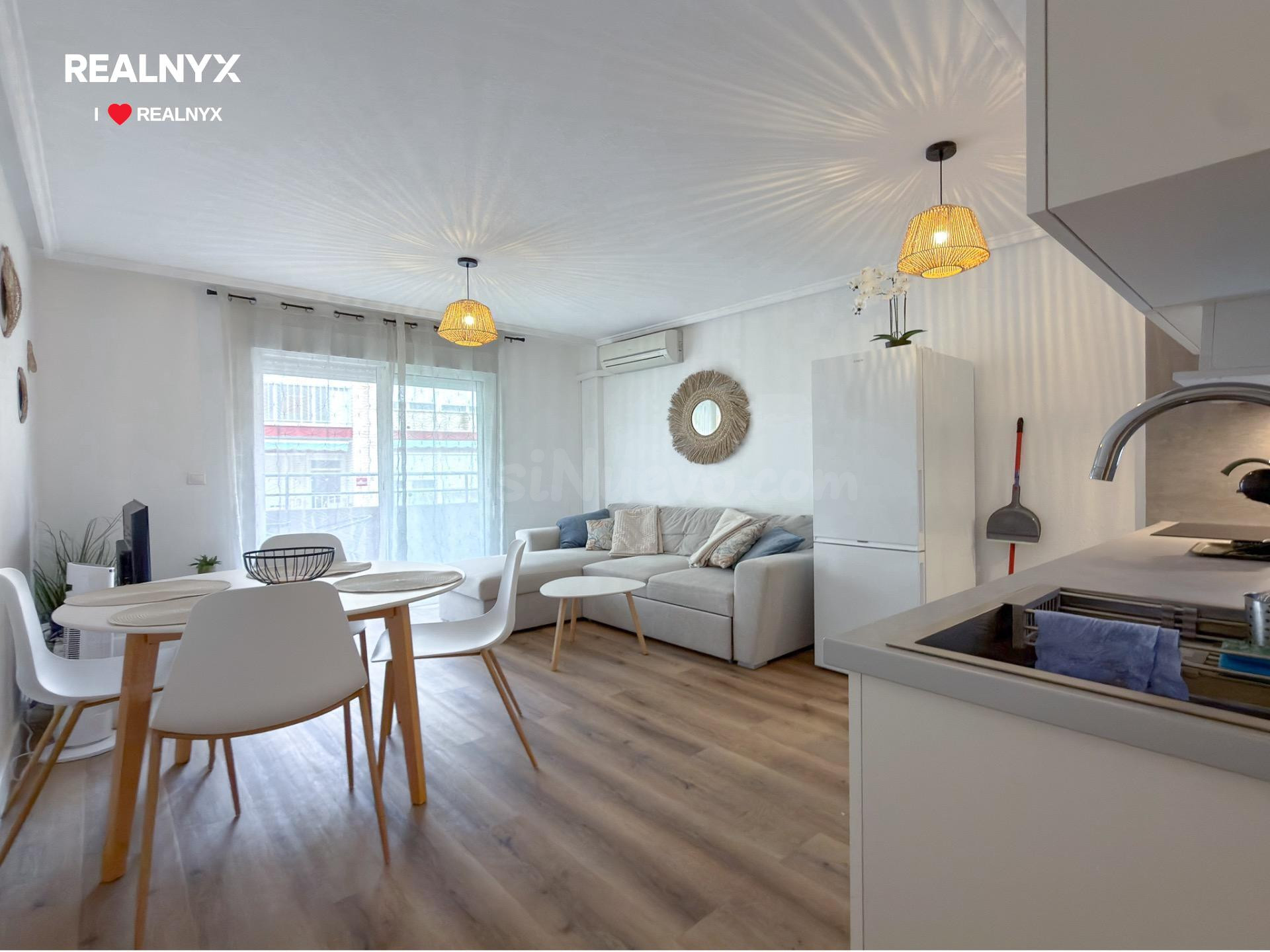 Playa del cura! Amplio apartamento completamente reformado con cómoda terraza a 380 metros de la playa