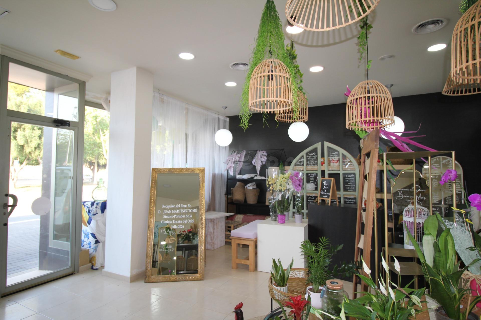 Local Comercial Completamente Equipado y Listo para Empezar a Funcionar en Torre-Pacheco, Murcia