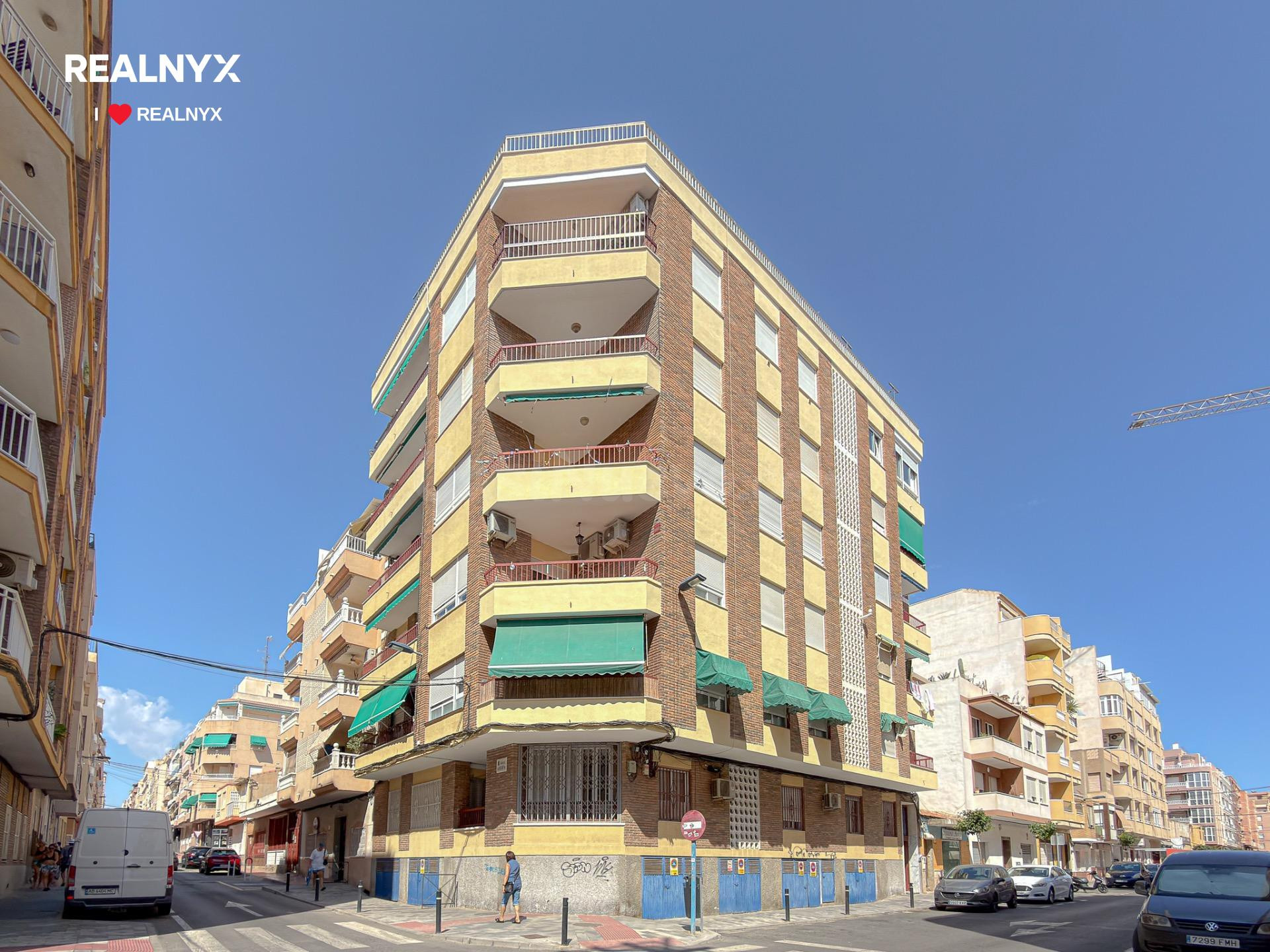 Playa del Cura! Ático de oportunidad con 2 dormitorios, completamente exterior a 200 metros de la playa del cura