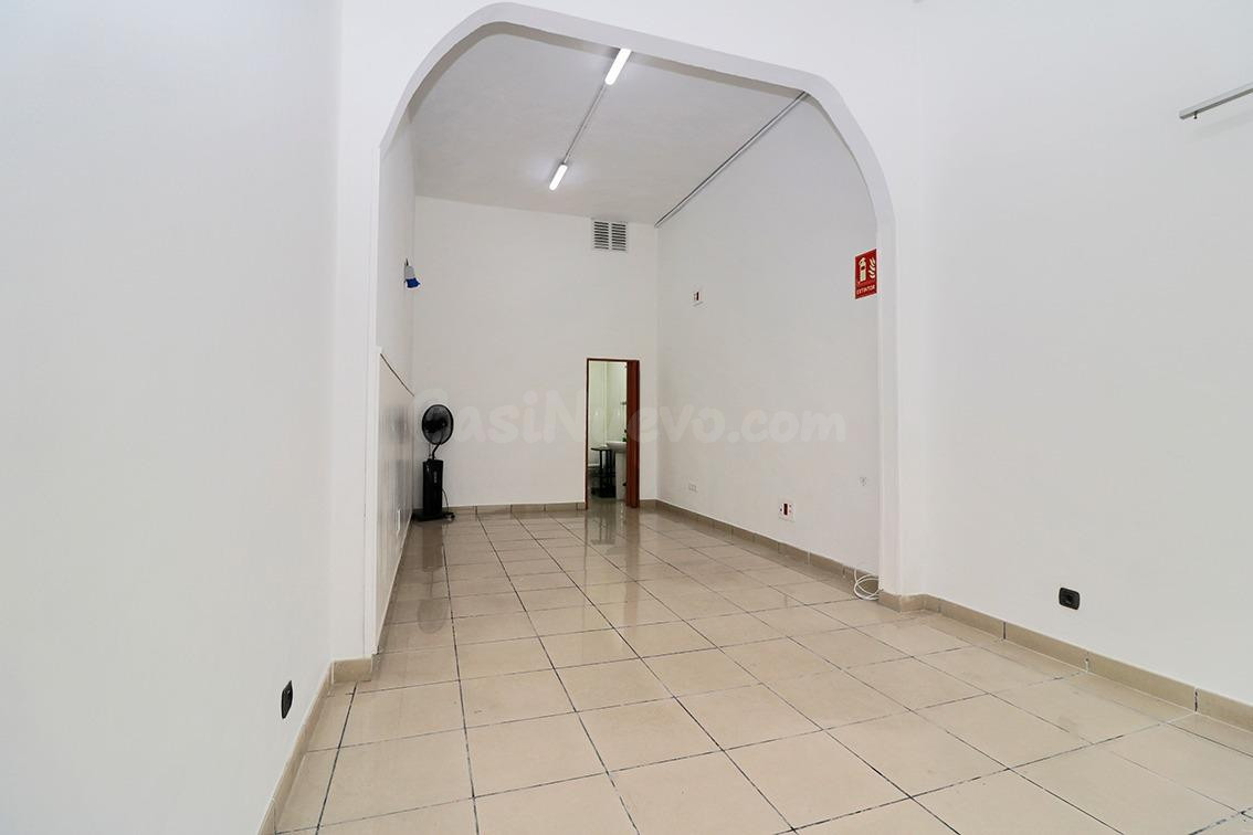 Local Comercial para alquiler cerca al Corte Ingles - foto 2
