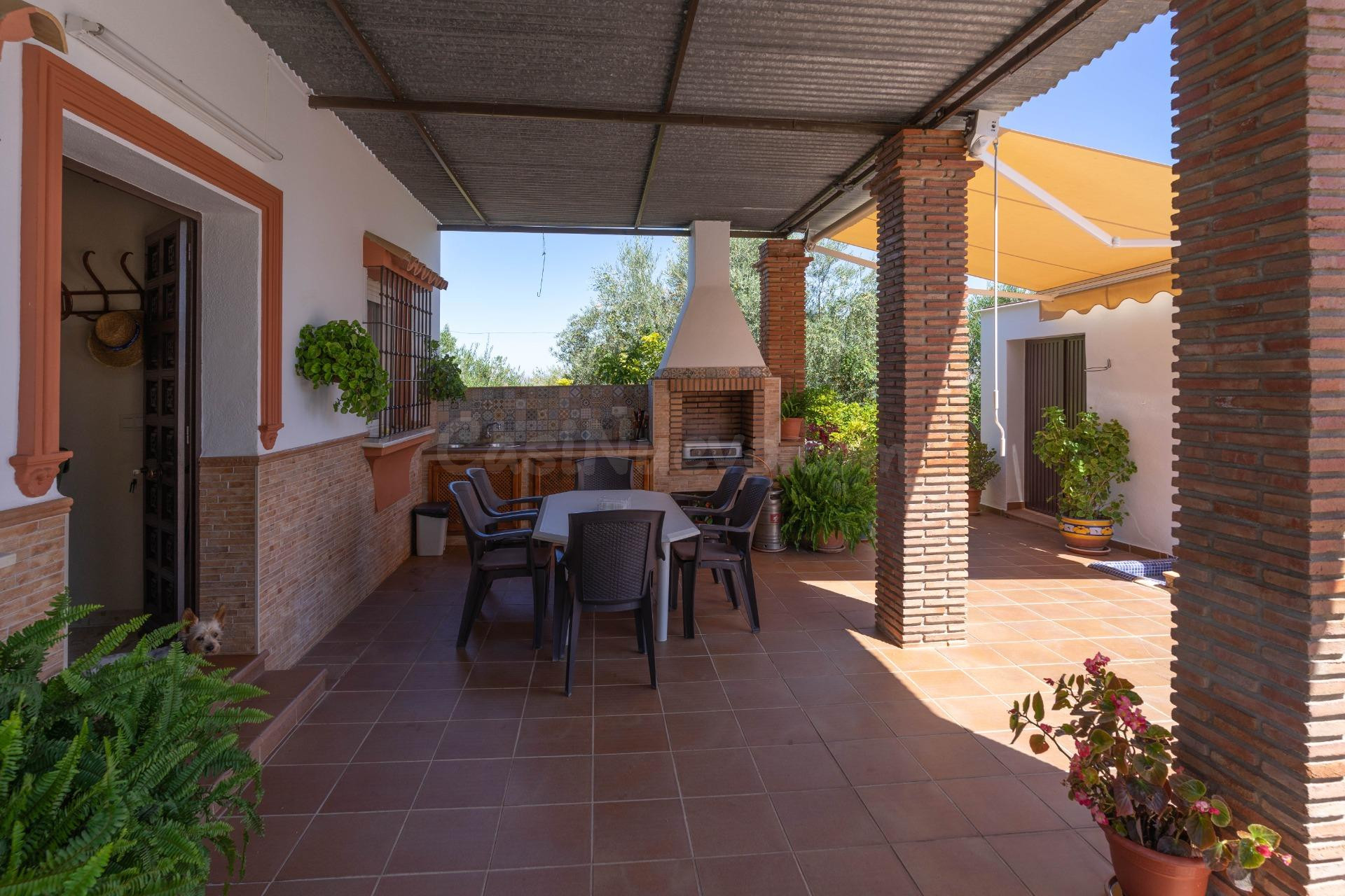 Chalet en Alhaurín el Grande con piscina y barbacoa - foto 5