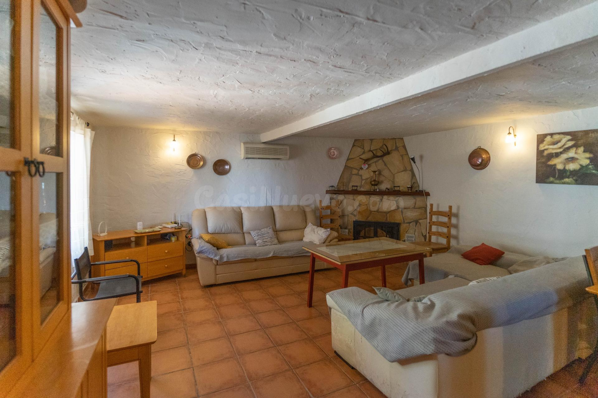 CASA DE CAMPO CON CHIMENEA, PISICINA Y  BARBACOA CERCA DEL P - foto 4
