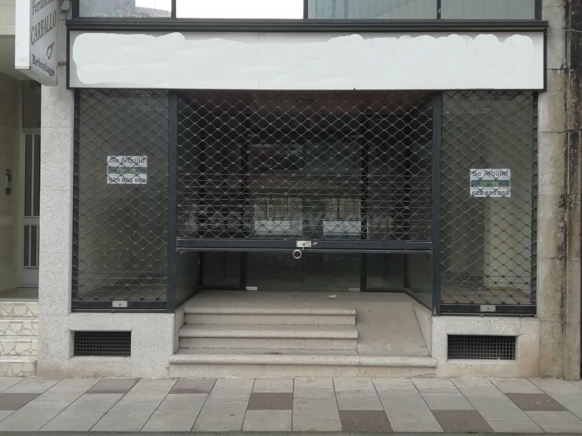 Se Alquila-Vende local 170 mtrs en Carballo