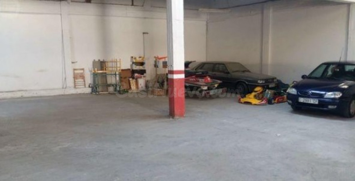 Se alquila nave industrial en centro de Carballo - foto 5