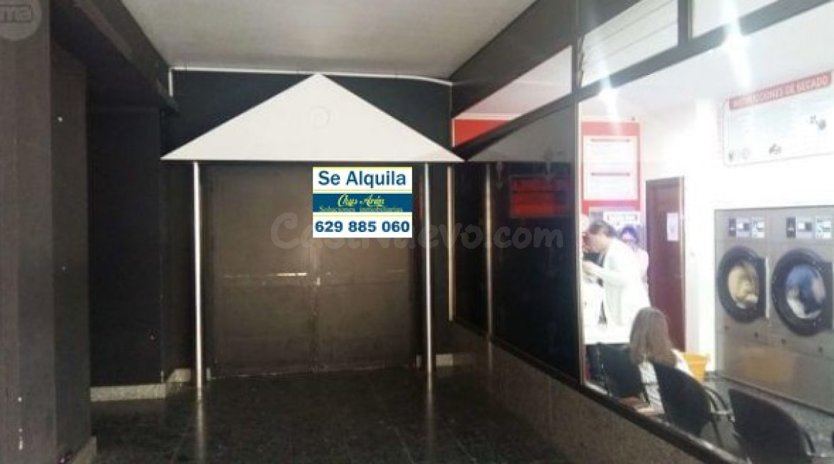 Se alquila local hostelería en centro de Carballo