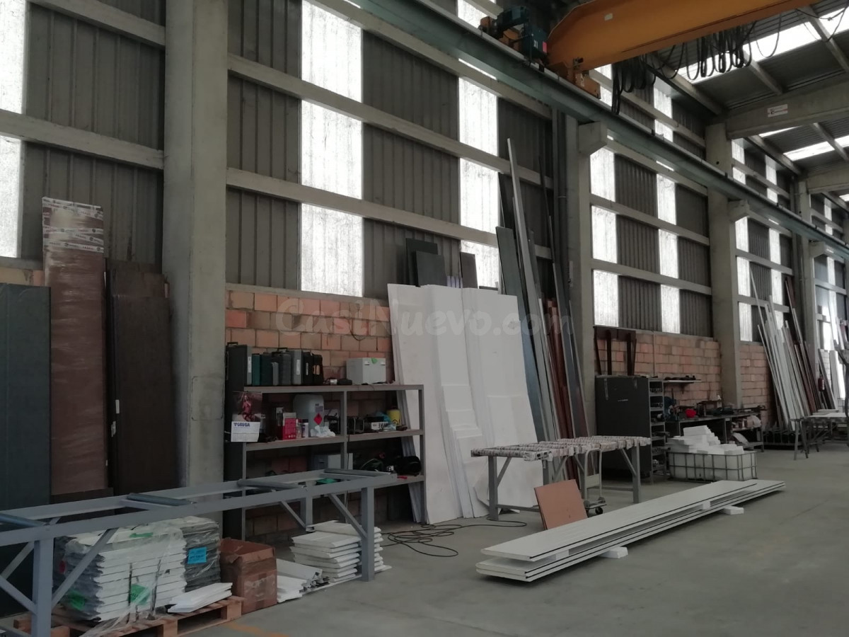 Se alquila nave de 1500 m2 en Bertoa, Carballo - foto 2