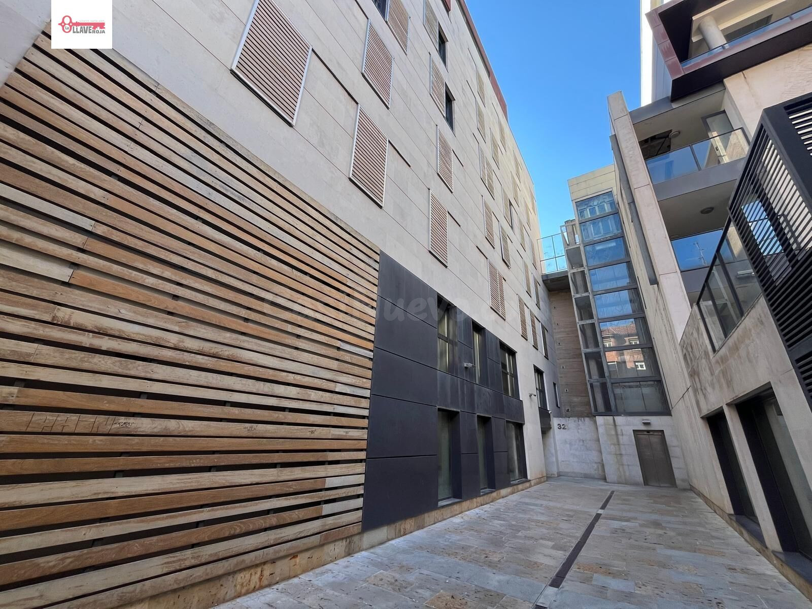 Piso Exclusivo en el Casco Antiguo de Burgos - Junto a la Catedral
