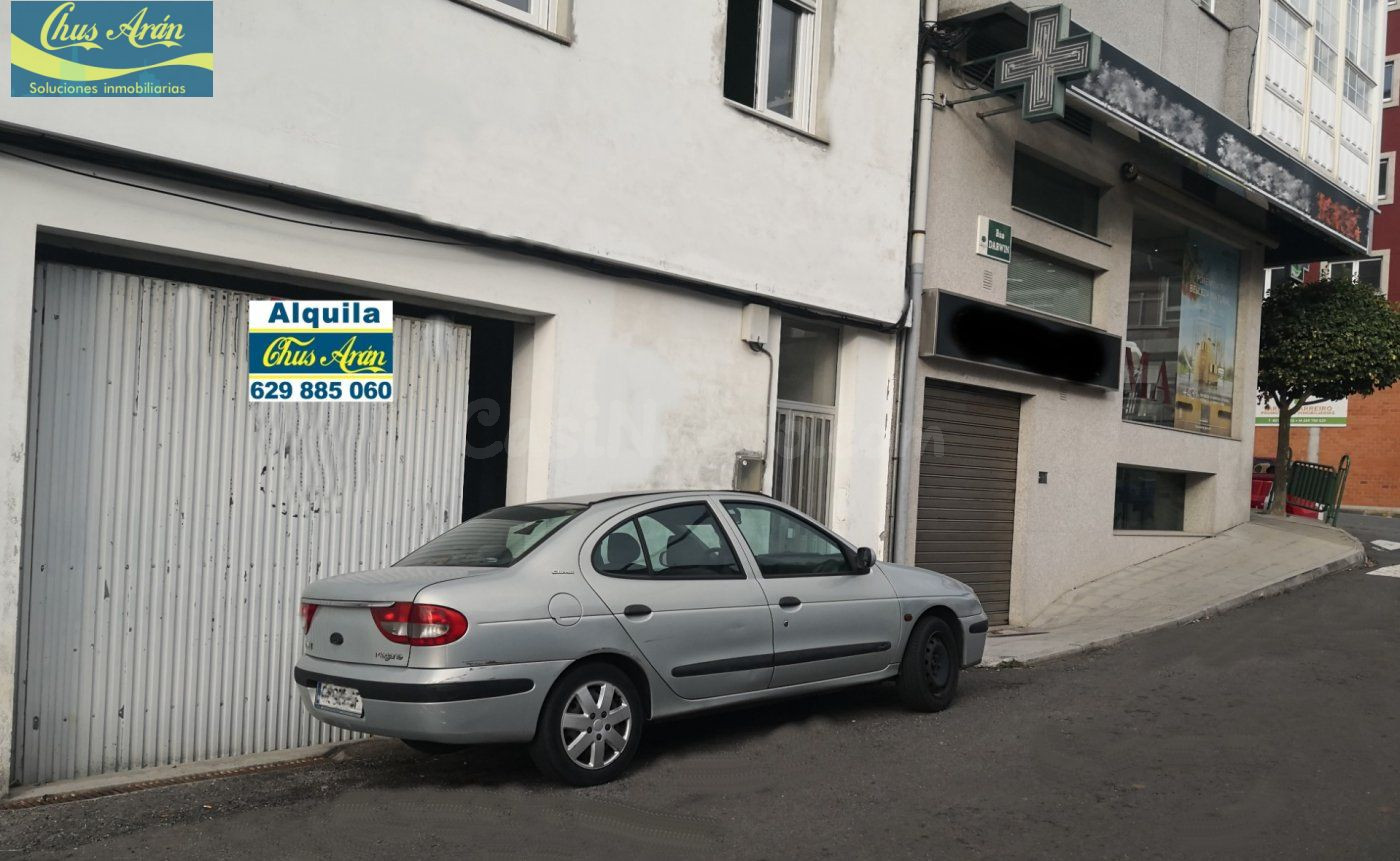 Bajo comercial en Zona media Vázquez de Parga
