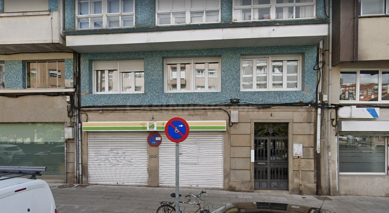 Local Comercial en Avenida de Lugo - Santiago