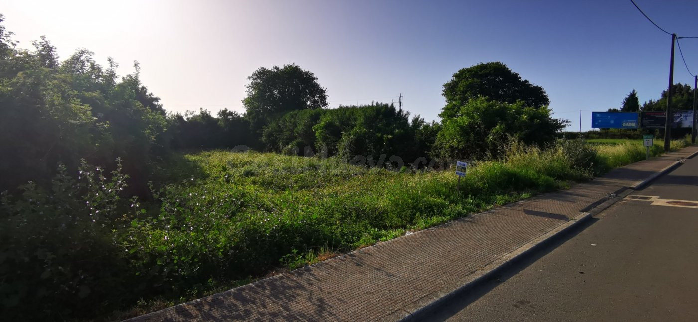 Terreno Urbano en Rúa Compostela - Carretera de Santiago